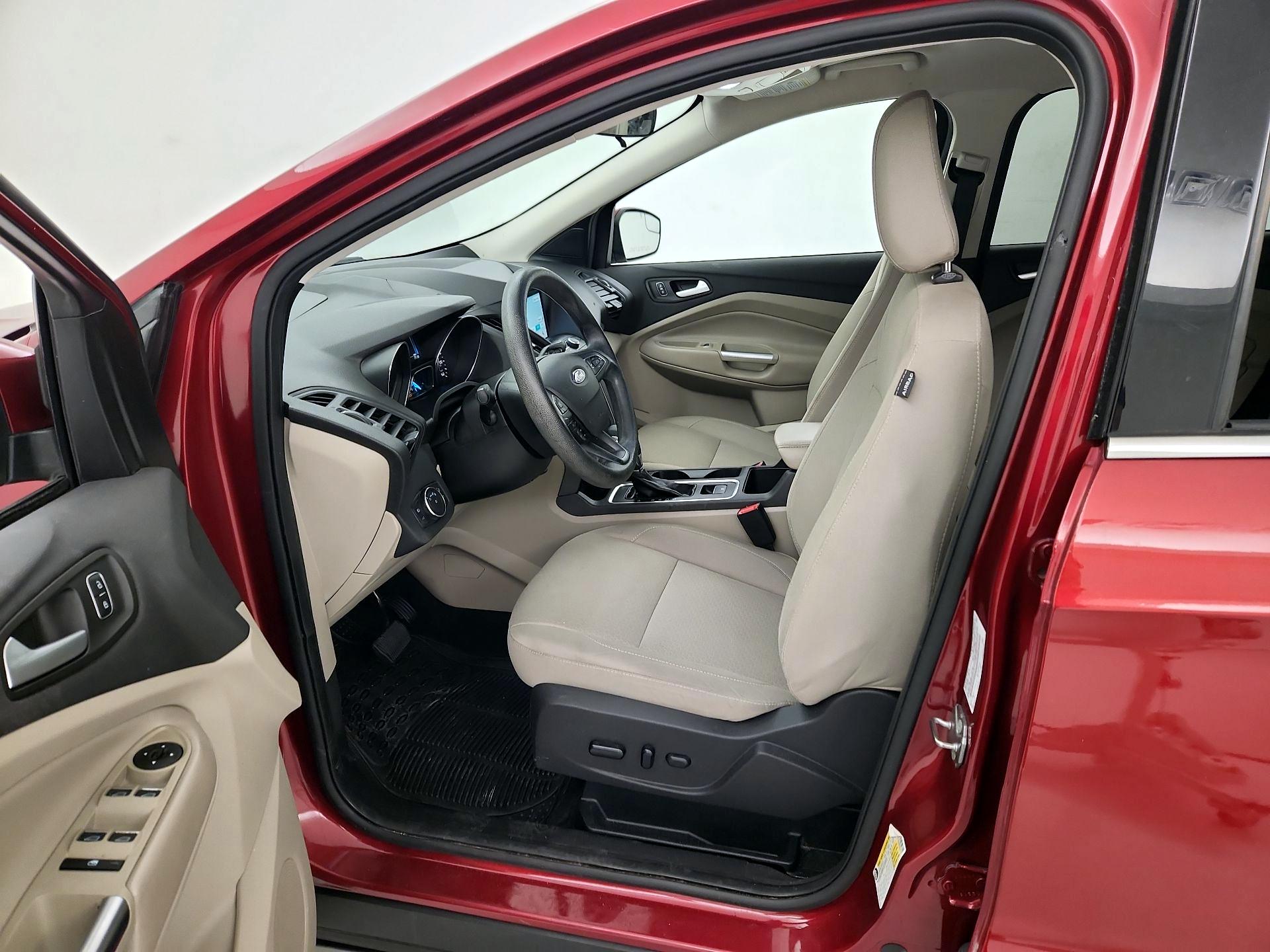 Thumbnail: 2019 Ford Escape - 11