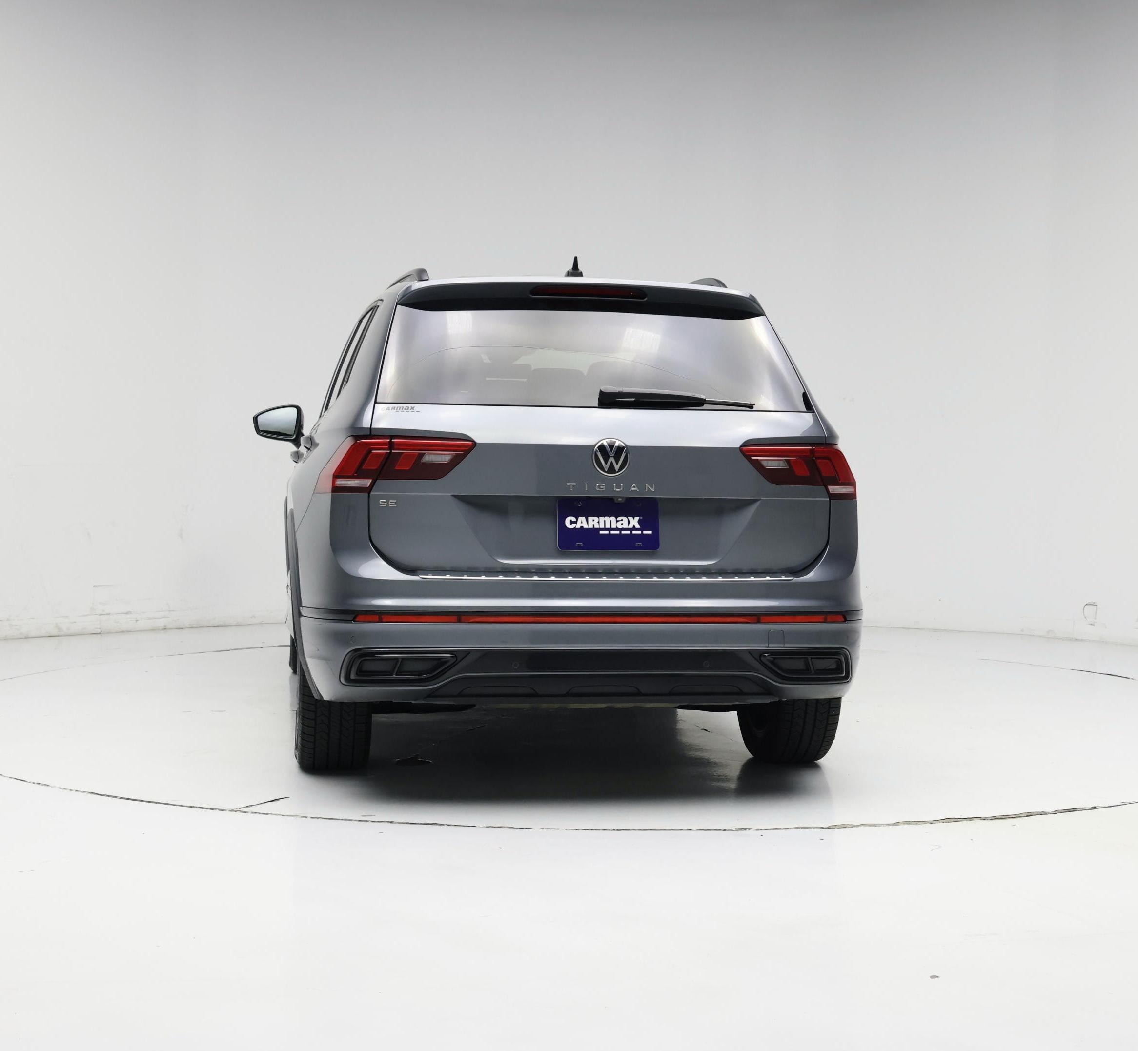 Thumbnail: 2022 Volkswagen Tiguan - 6