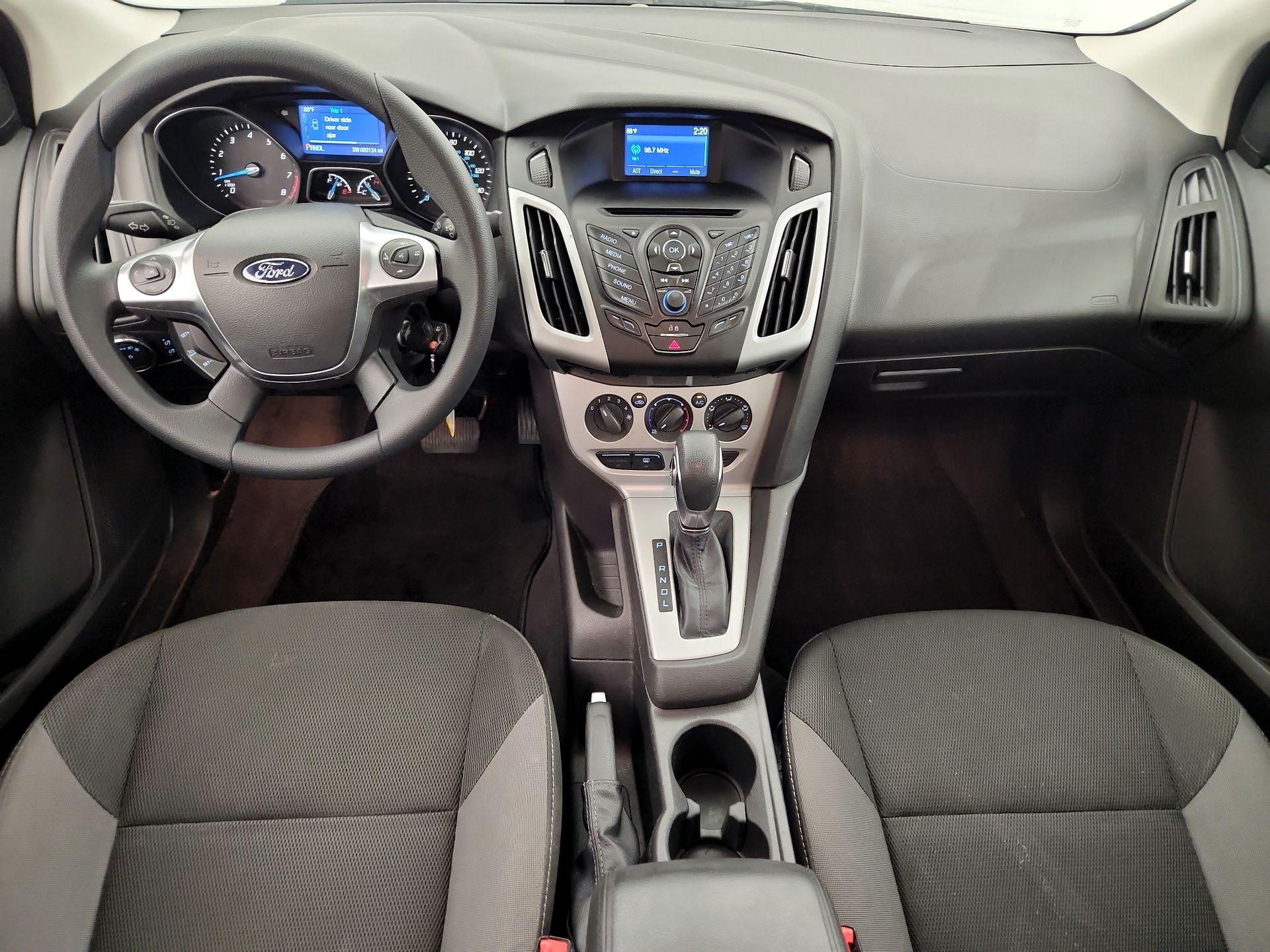 Thumbnail: 2014 Ford Focus - 9