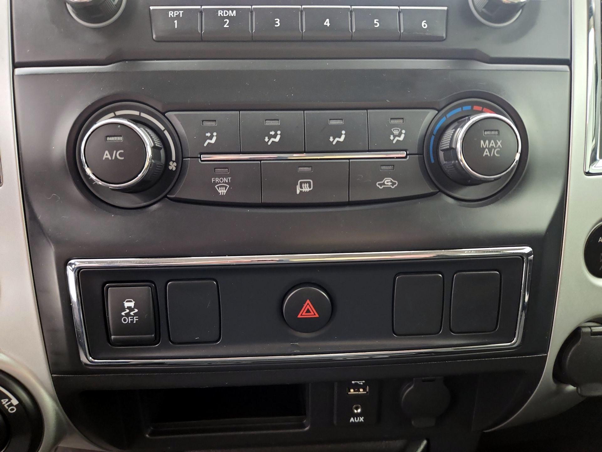 Thumbnail: 2018 Nissan Titan - 16