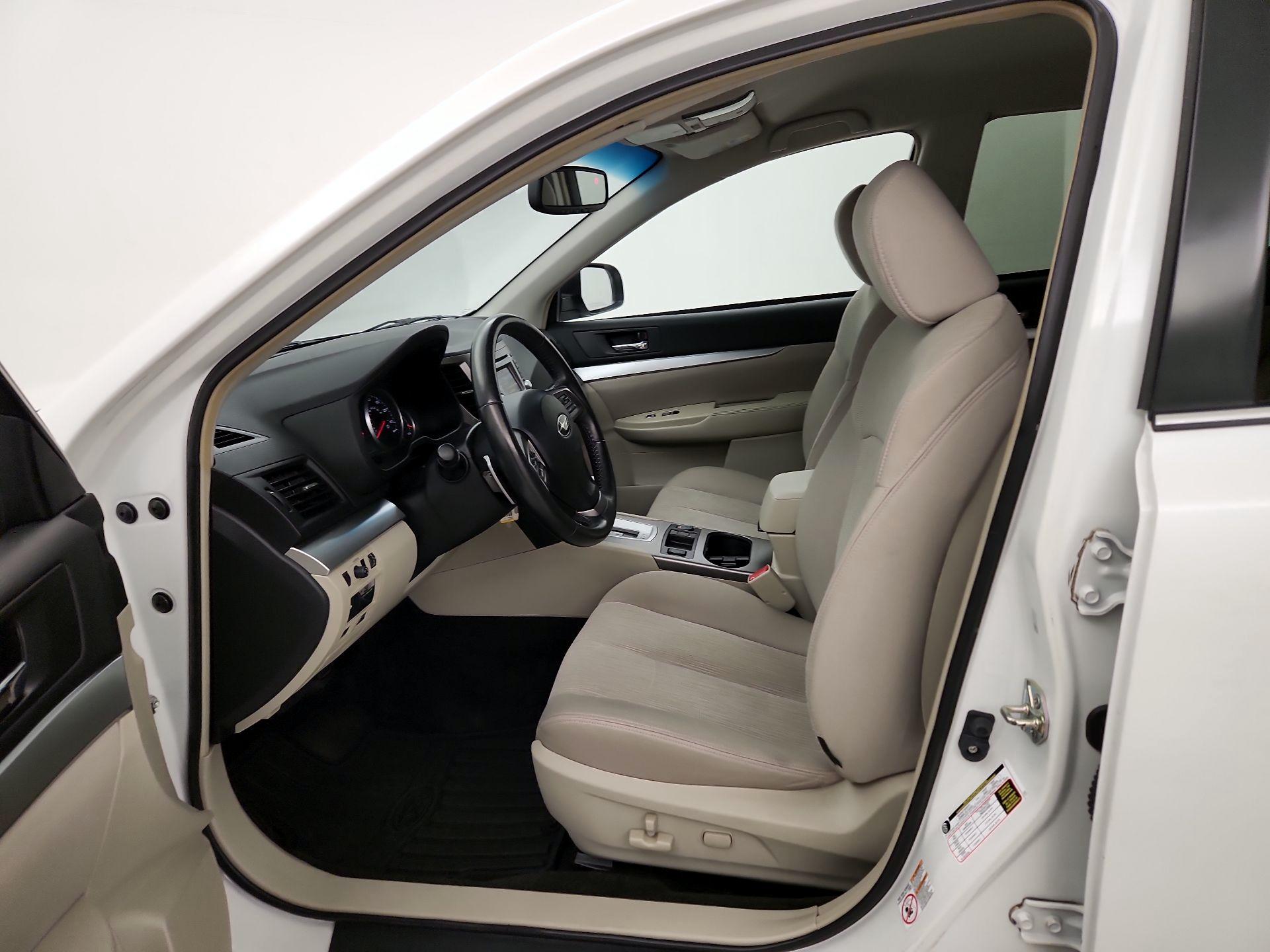 Thumbnail: 2014 Subaru Outback - 11