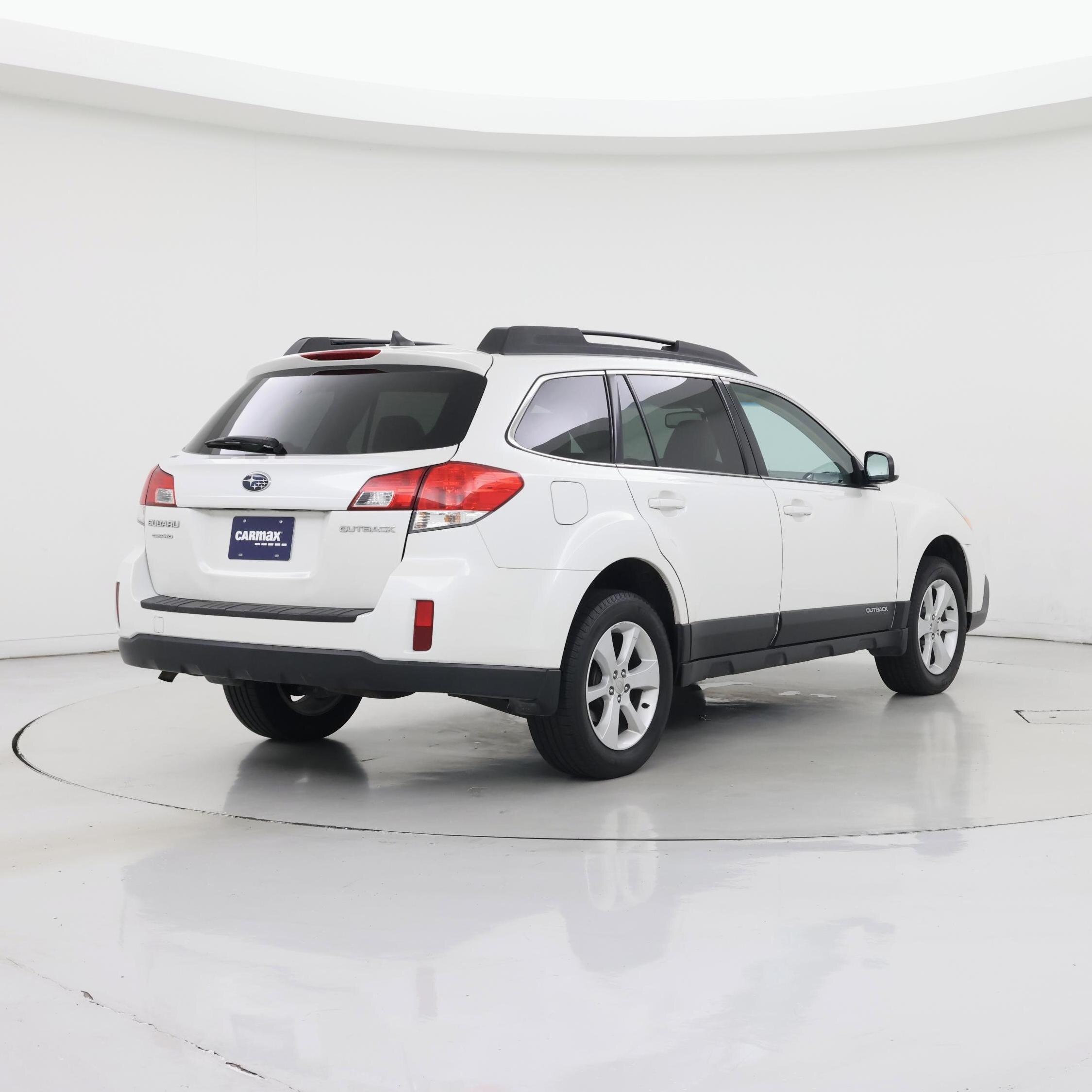 Thumbnail: 2014 Subaru Outback - 8