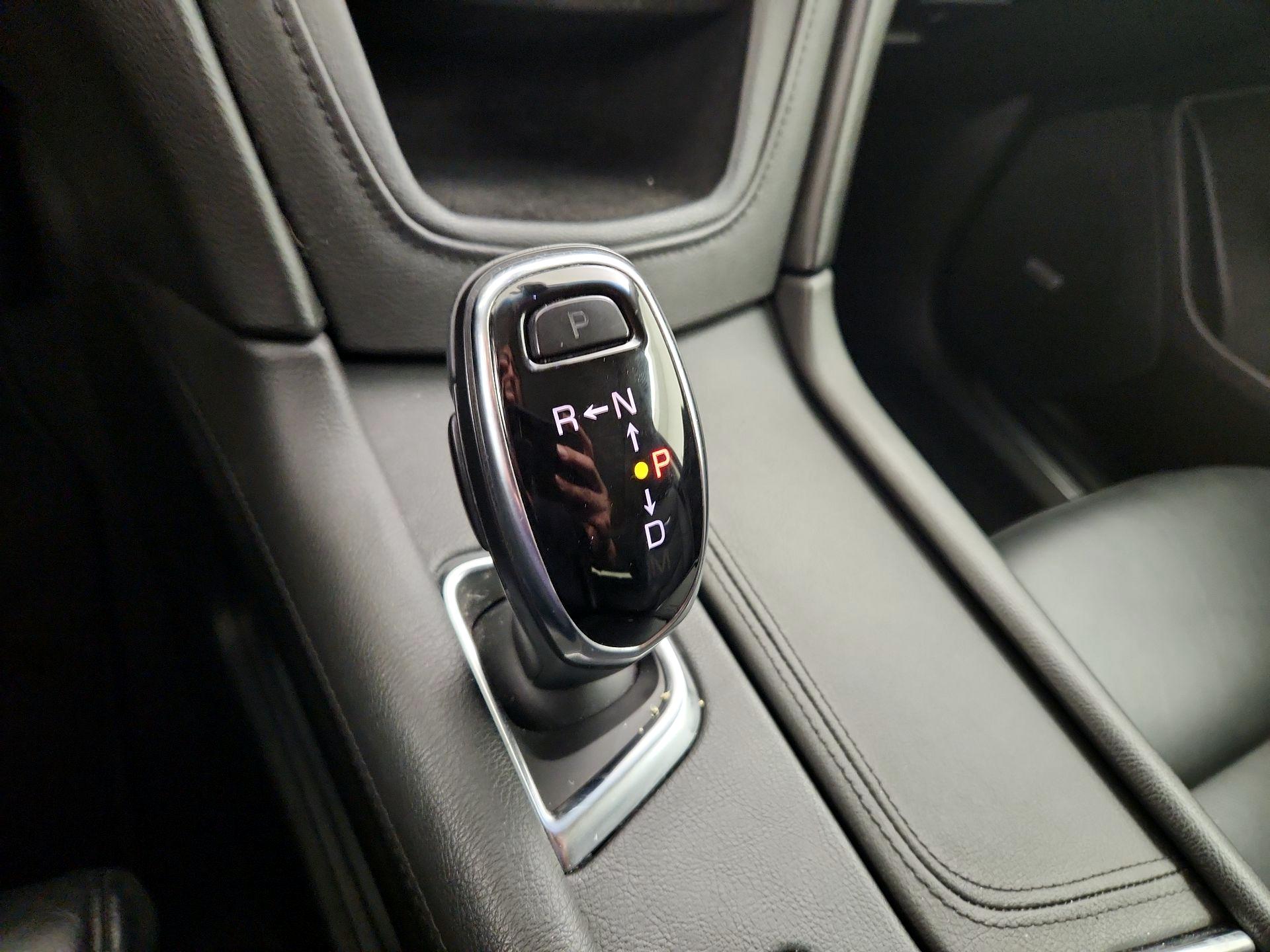 Thumbnail: 2017 Cadillac XT5 - 17