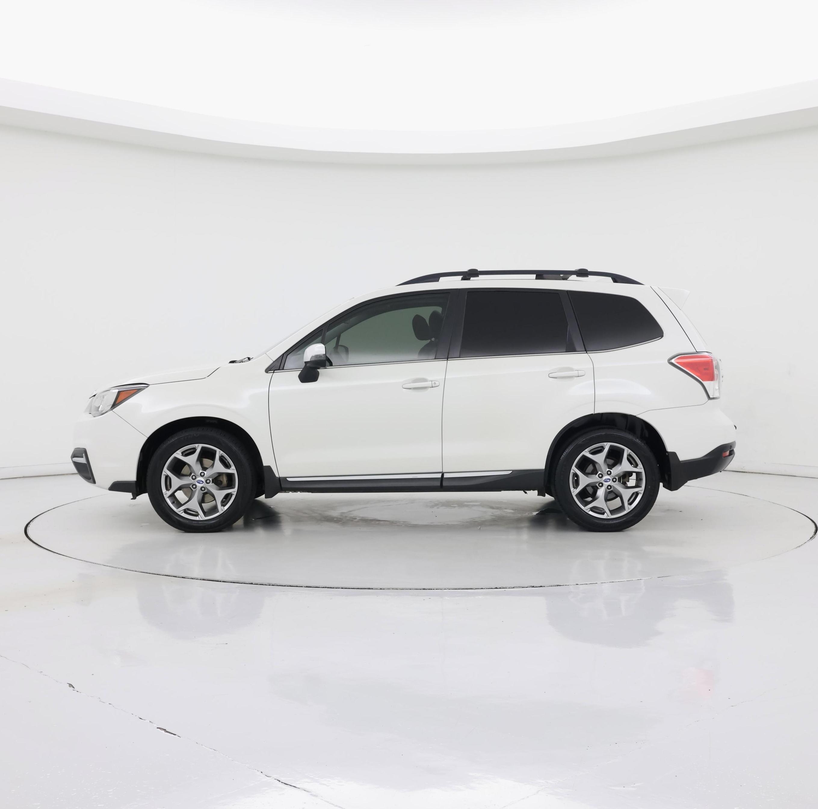 Thumbnail: 2017 Subaru Forester - 3