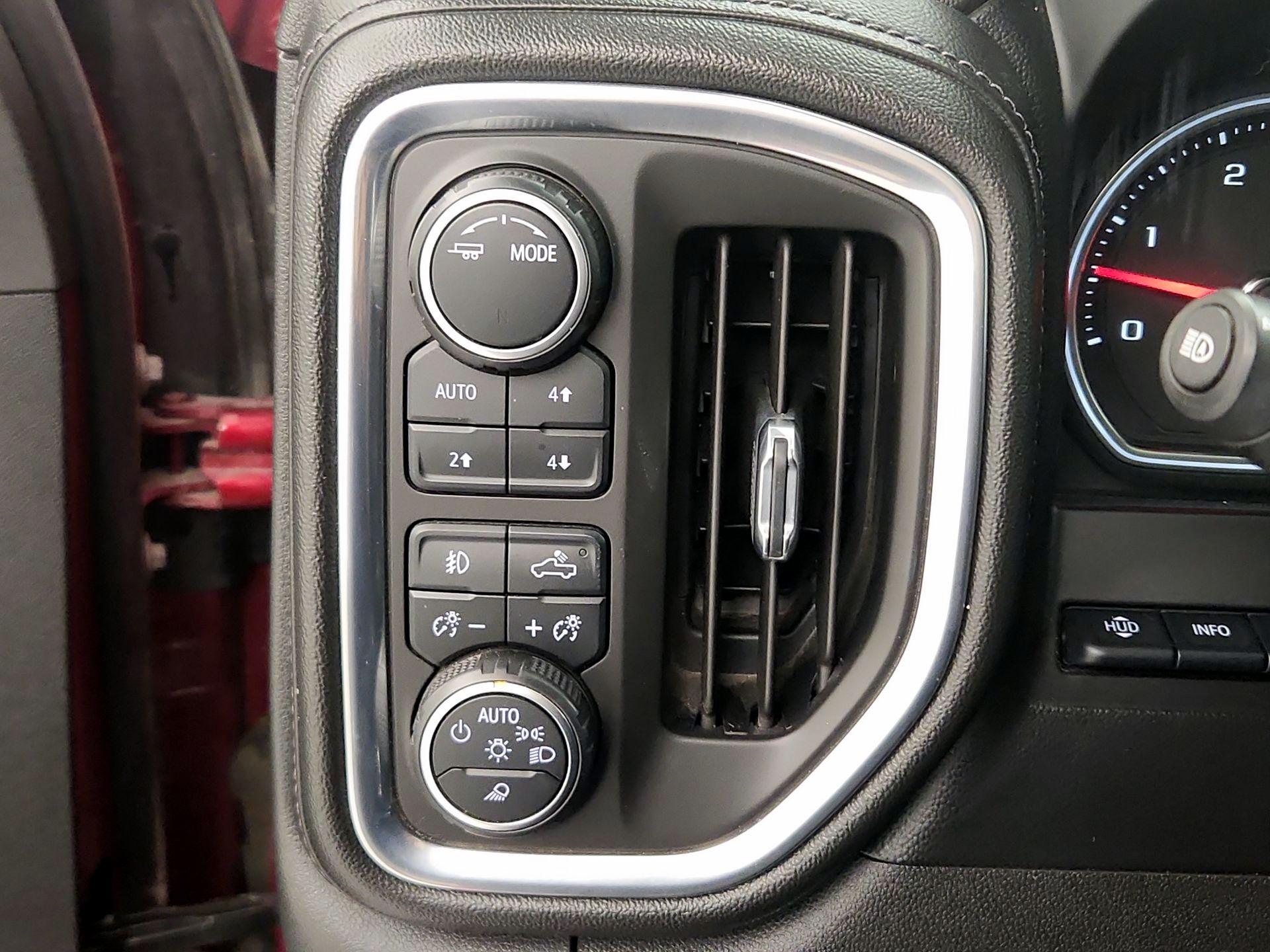 Thumbnail: 2020 Chevrolet Silverado 2500 - 13