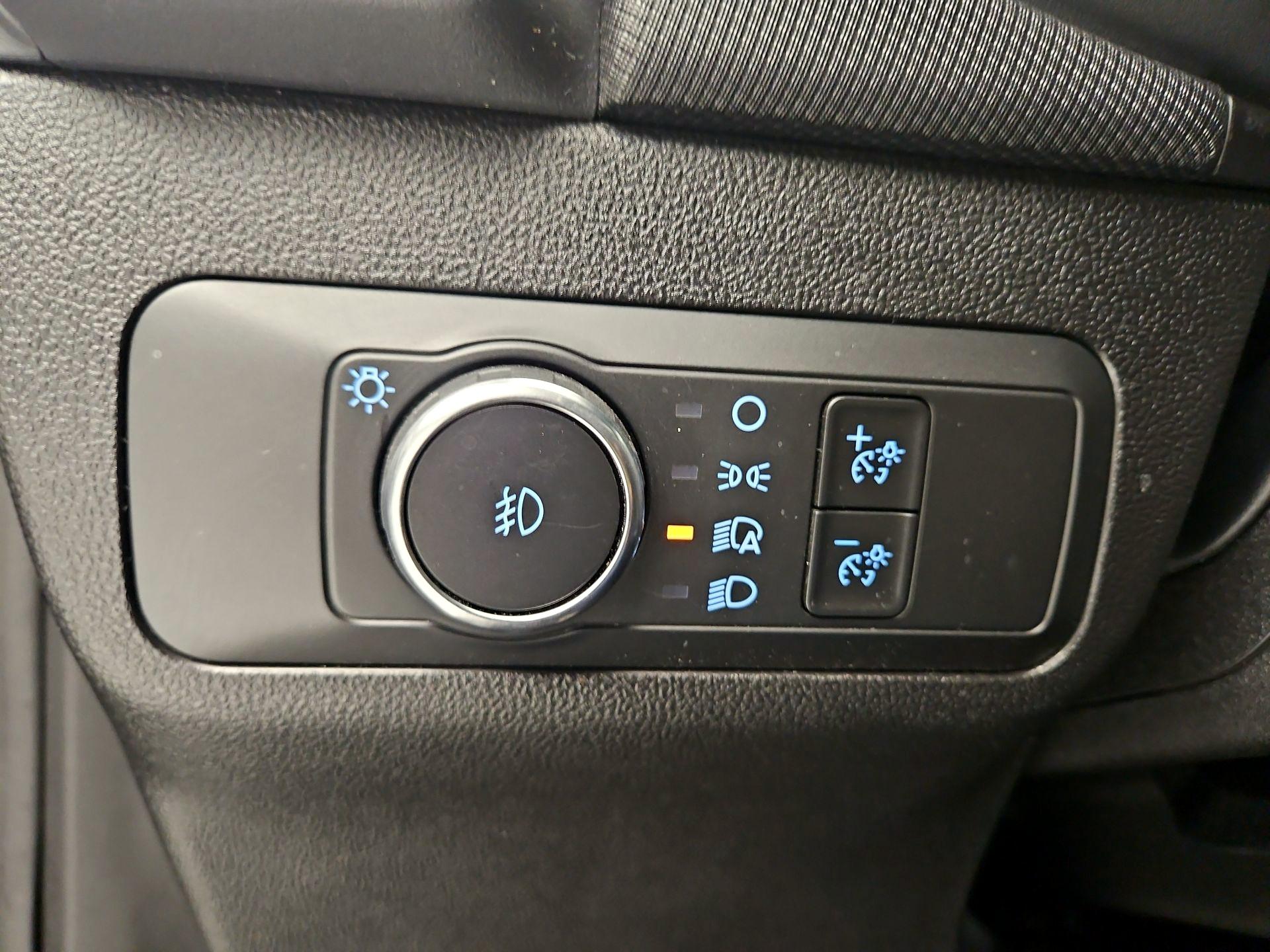 Thumbnail: 2022 Ford Bronco Sport - 13