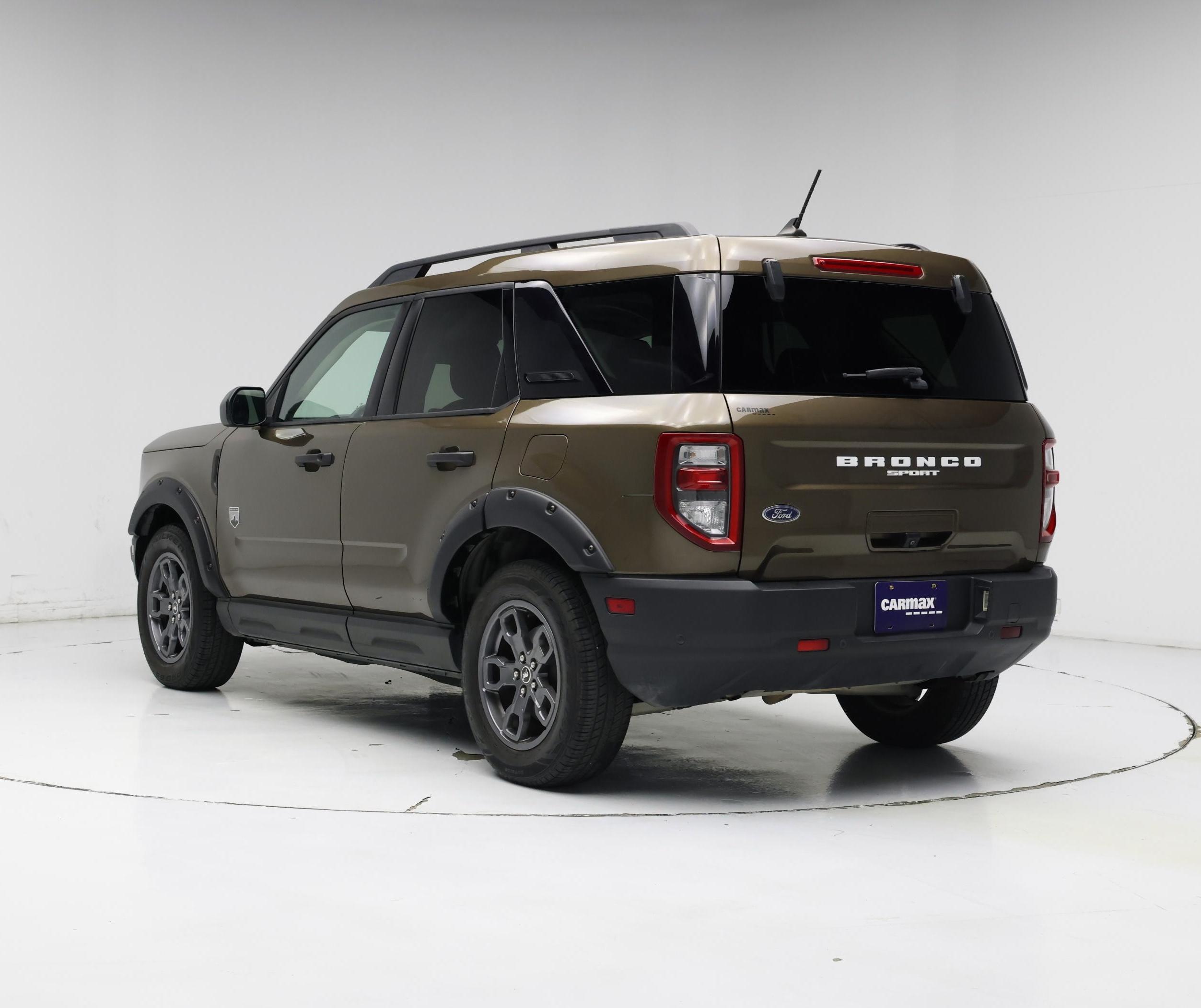 Thumbnail: 2022 Ford Bronco Sport - 2