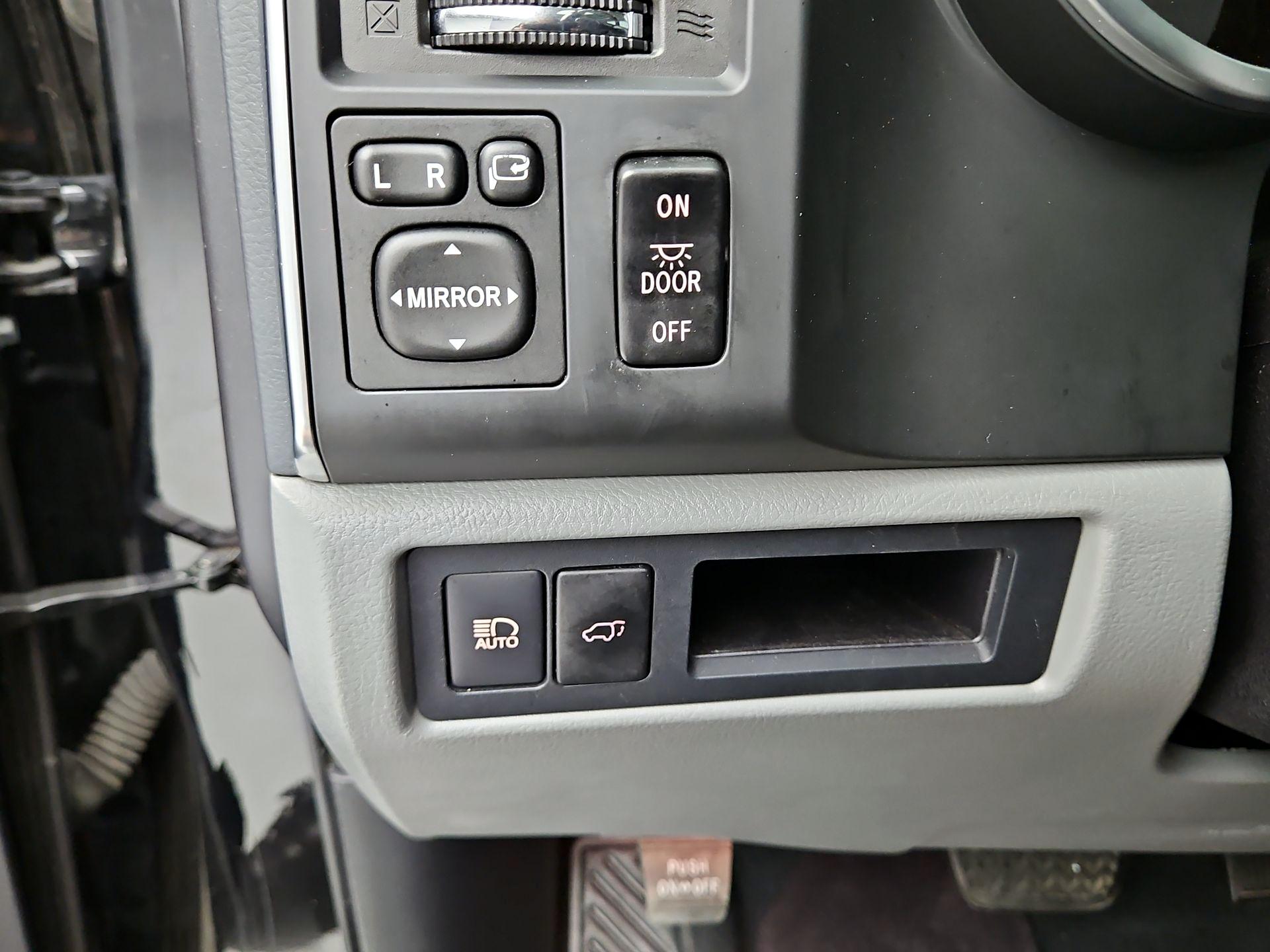 Thumbnail: 2021 Toyota Sequoia - 13