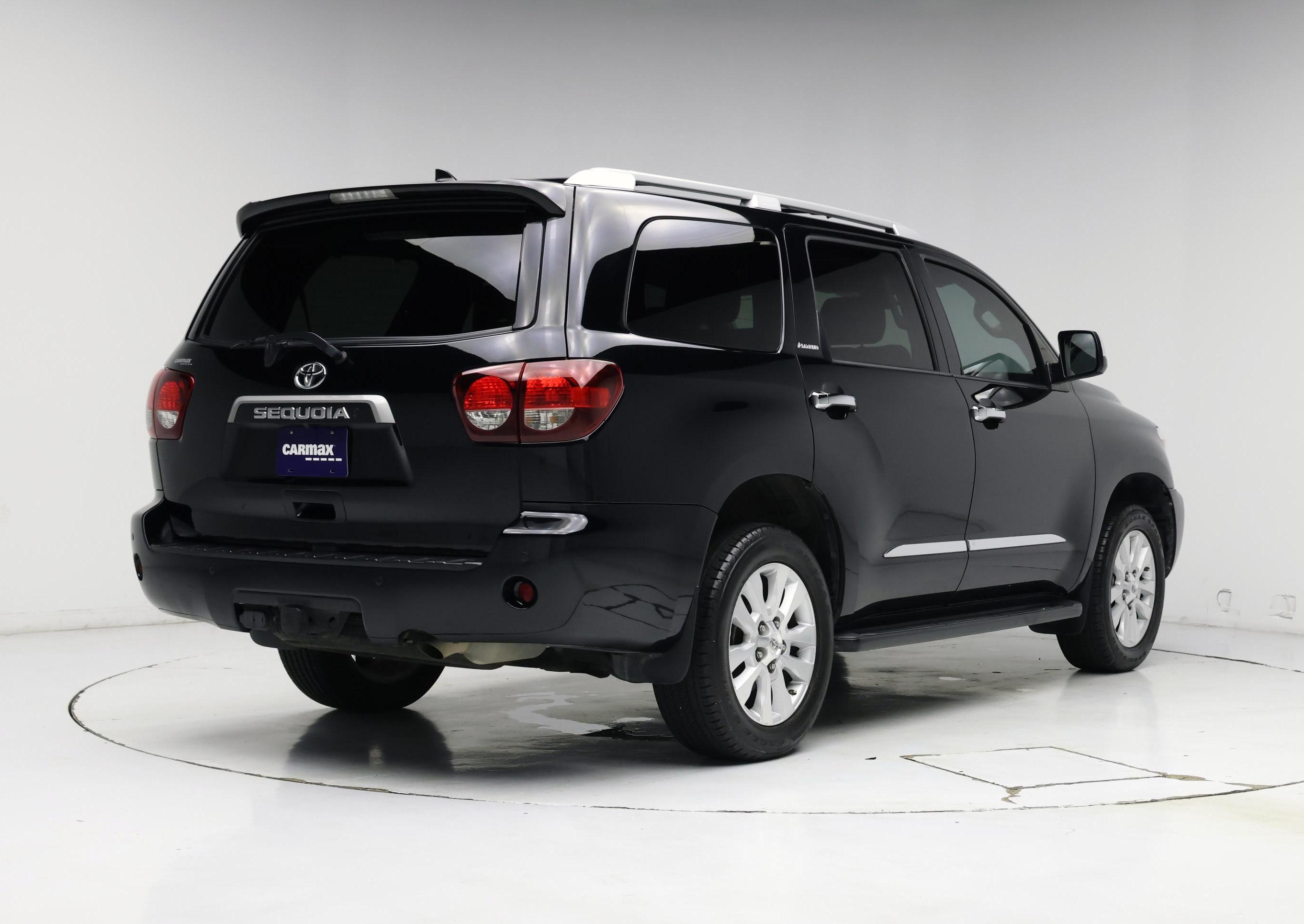 Thumbnail: 2021 Toyota Sequoia - 8