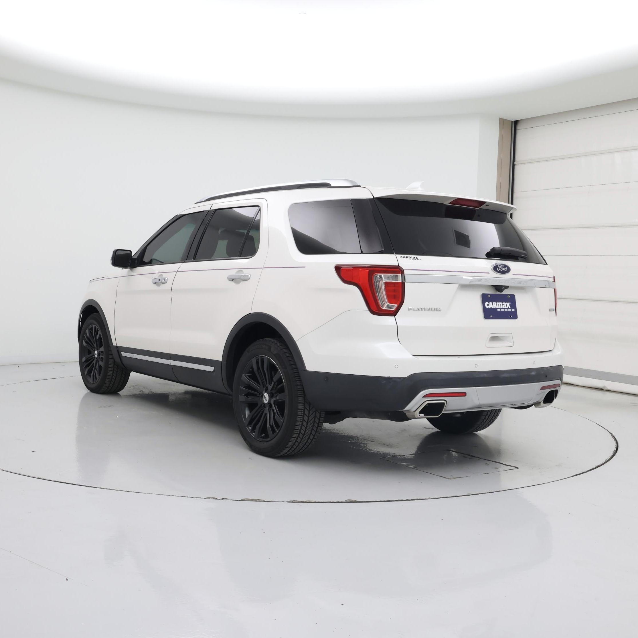 Thumbnail: 2016 Ford Explorer - 2