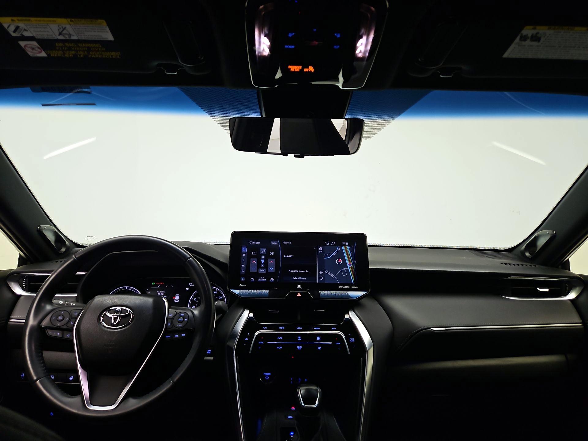 Thumbnail: 2021 Toyota Venza - 9