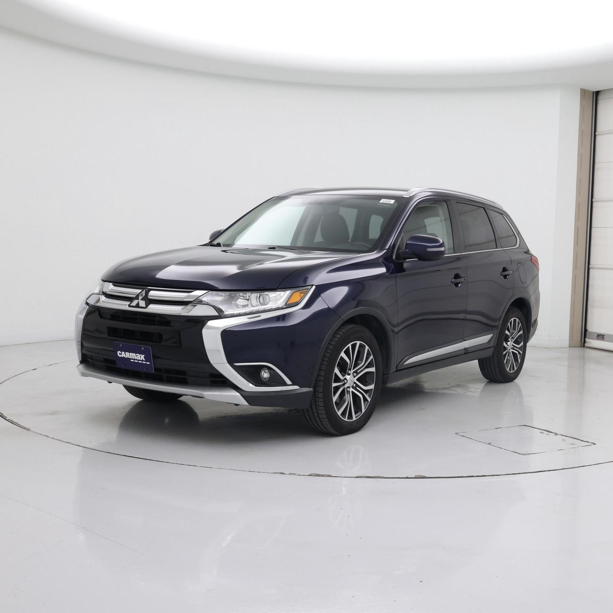 Thumbnail: 2017 Mitsubishi Outlander - 4