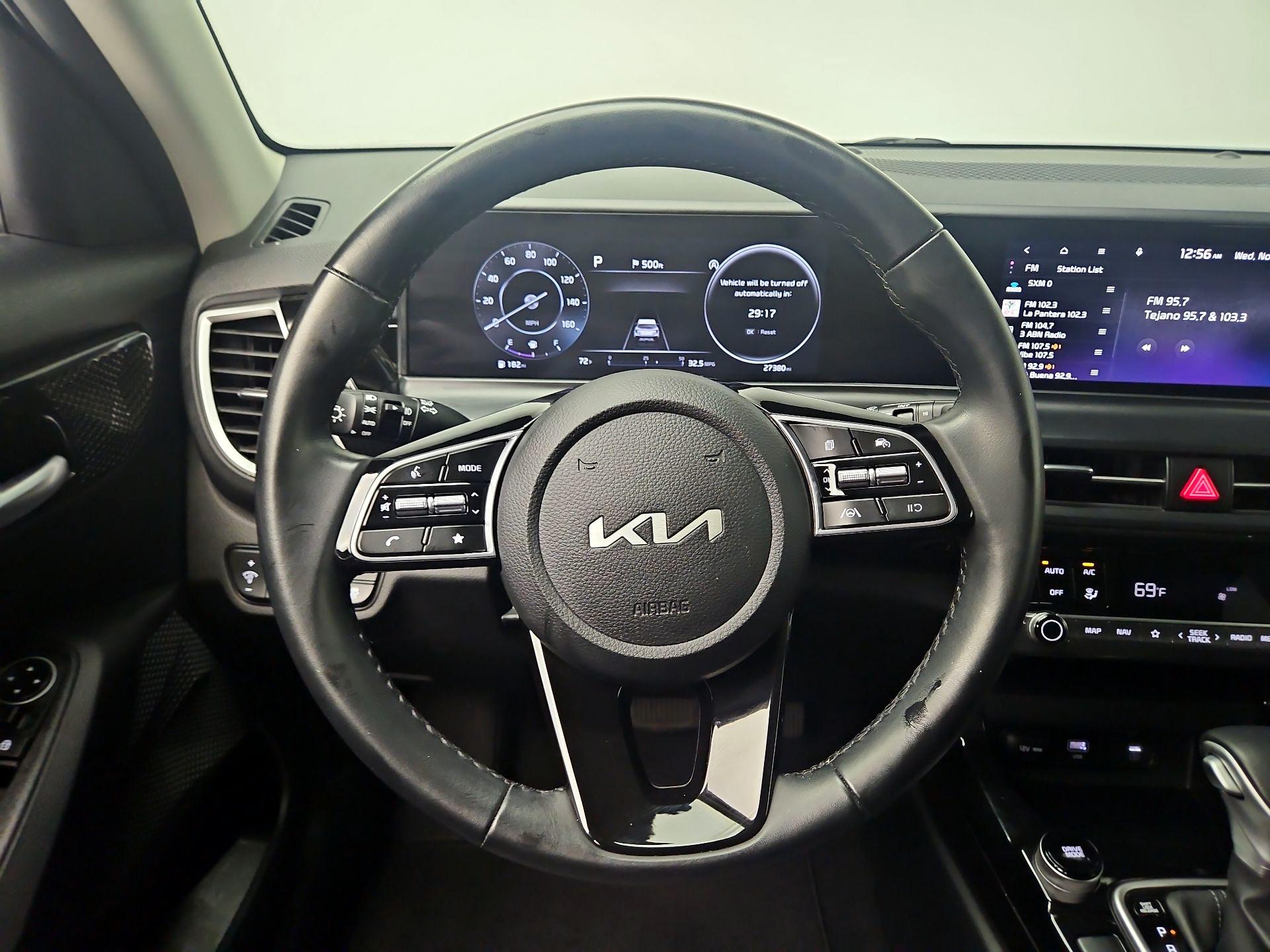 Thumbnail: 2024 Kia Seltos - 10