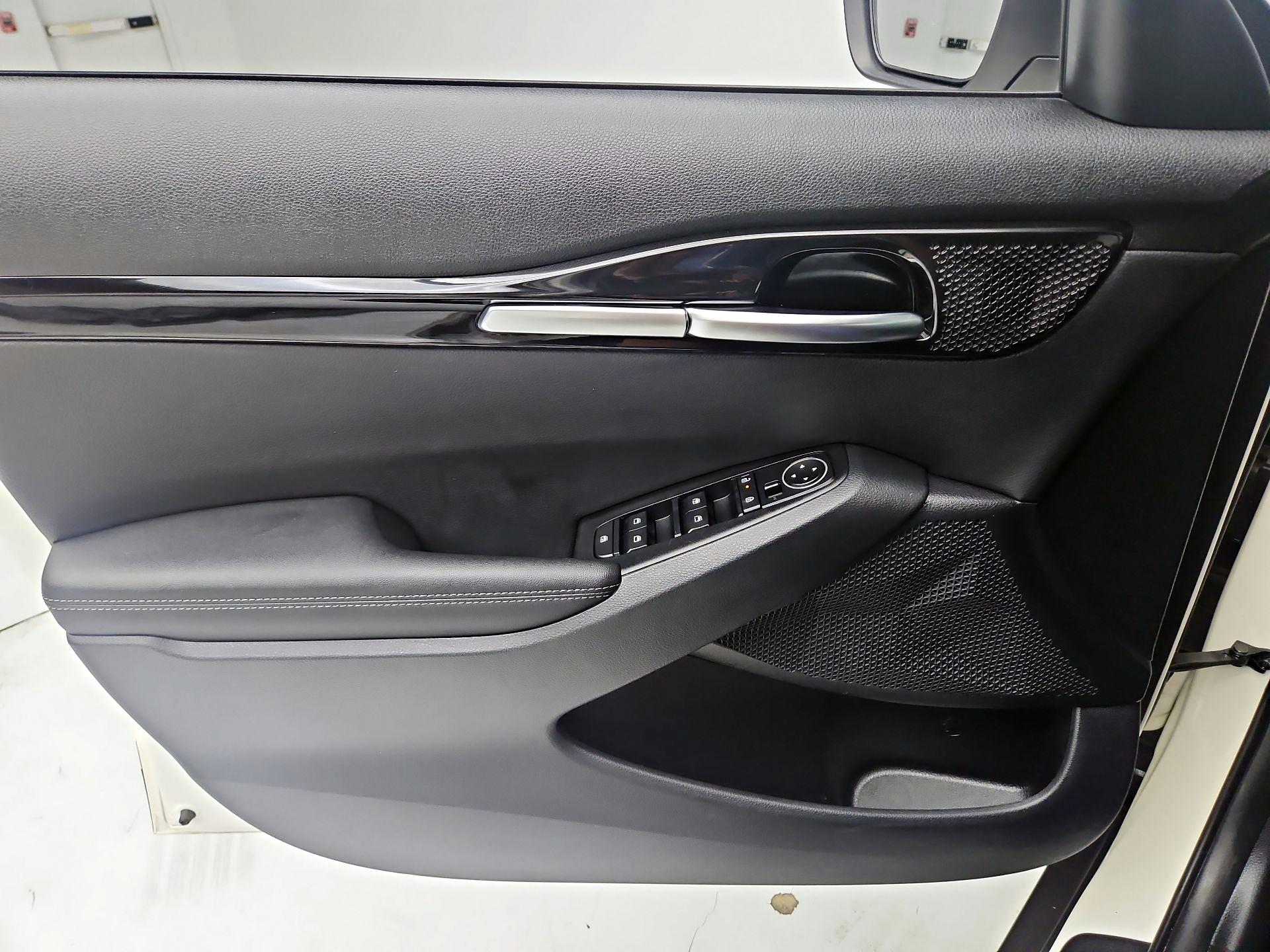 Thumbnail: 2024 Kia Seltos - 12