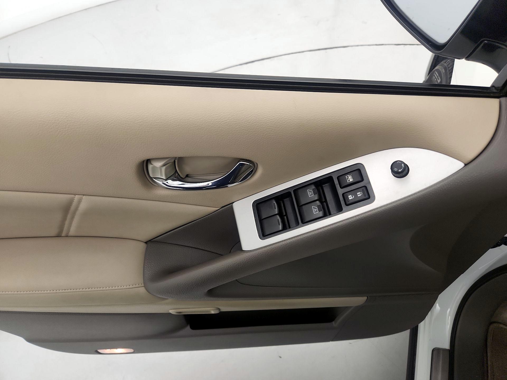 Thumbnail: 2014 Nissan Murano - 12