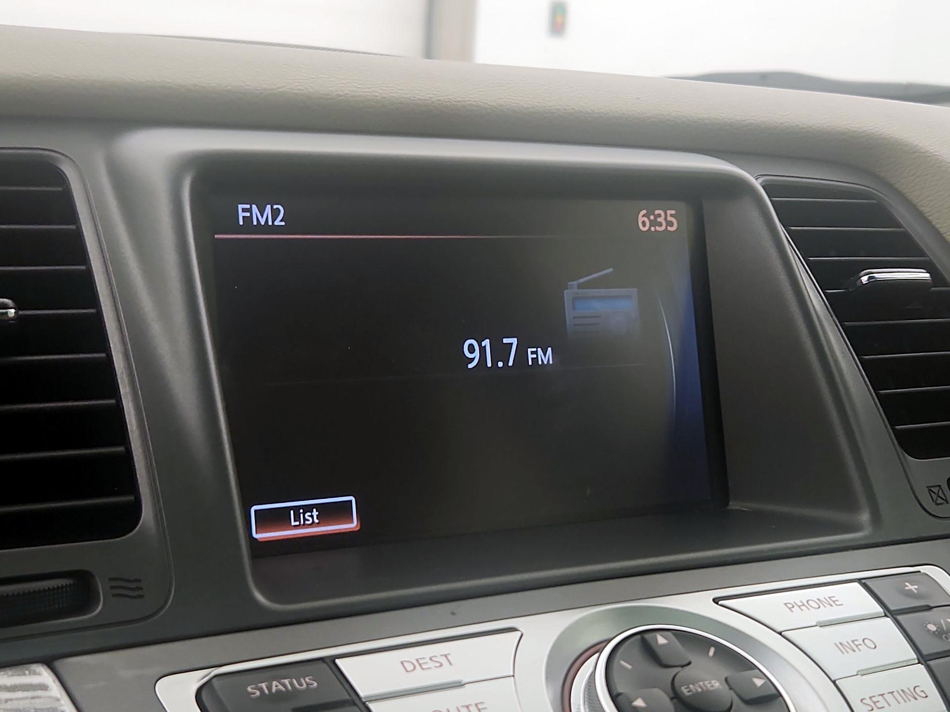 Thumbnail: 2014 Nissan Murano - 15