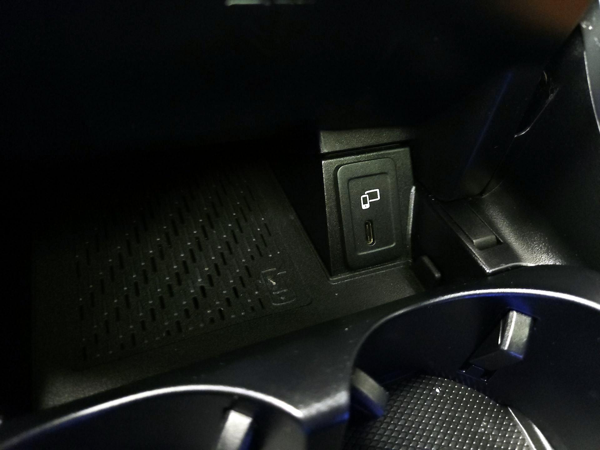 Thumbnail: 2021 Mercedes-Benz GLC - 18