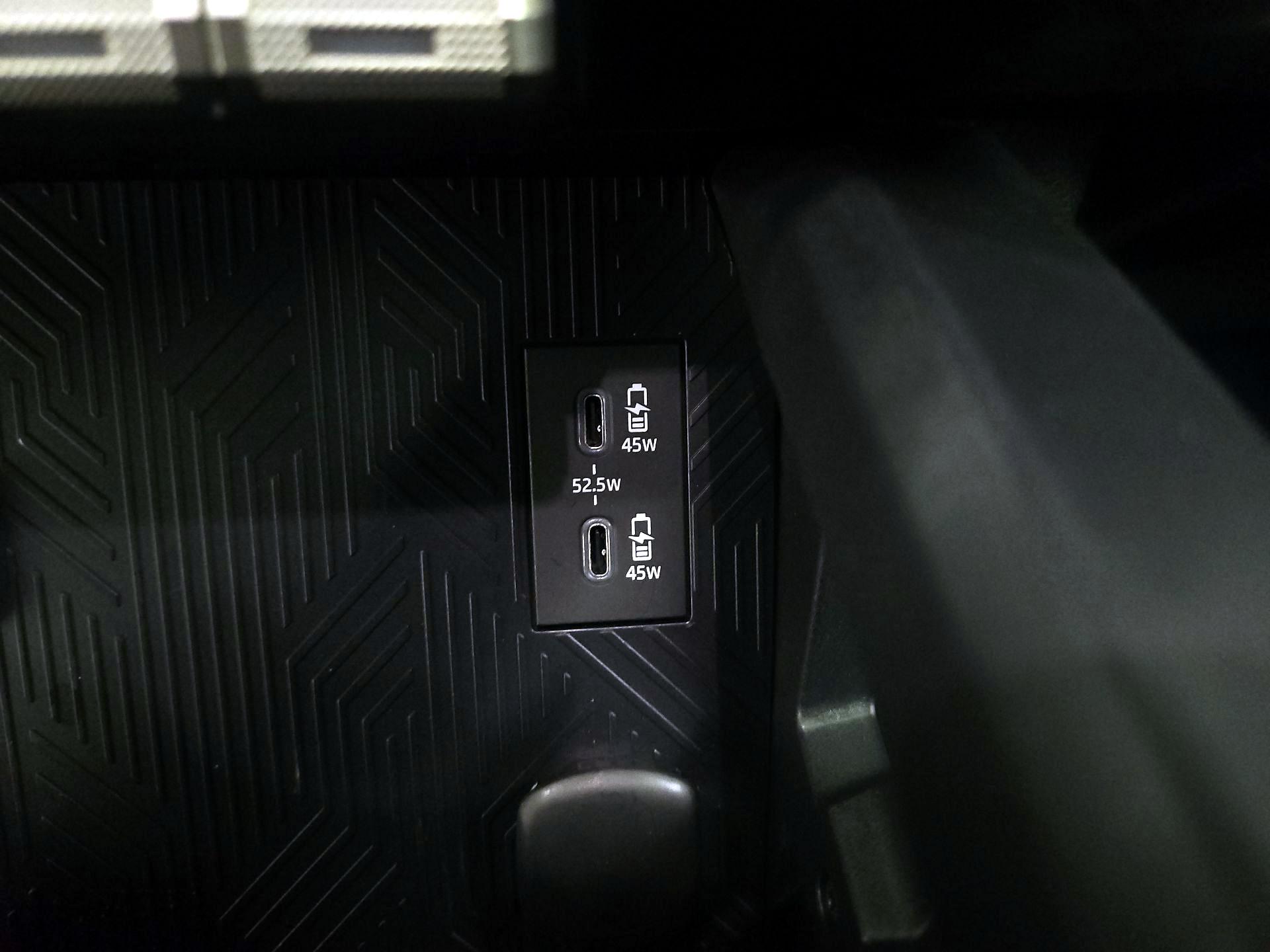 Thumbnail: 2024 Toyota Tacoma - 18