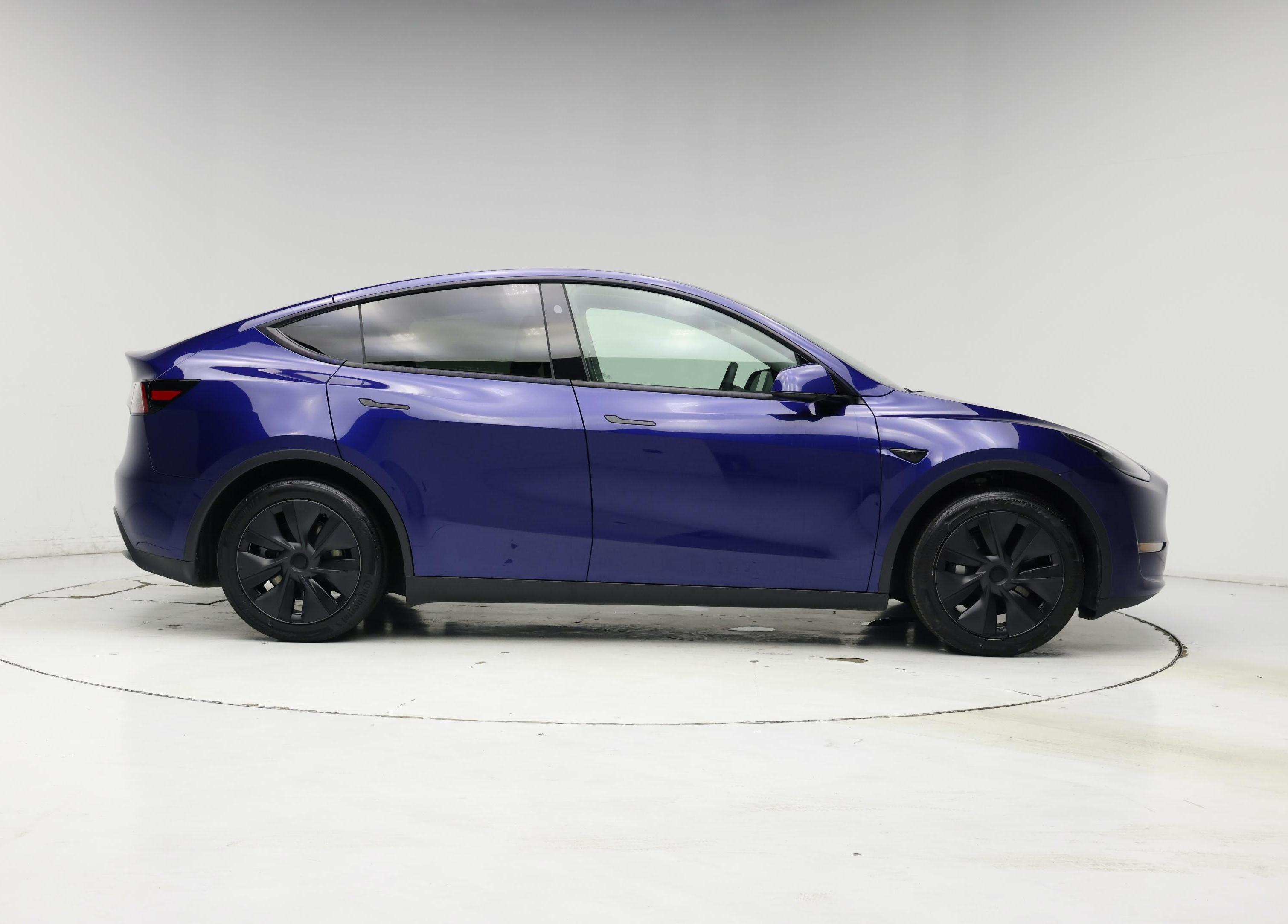 Thumbnail: 2025 Tesla Model Y - 7