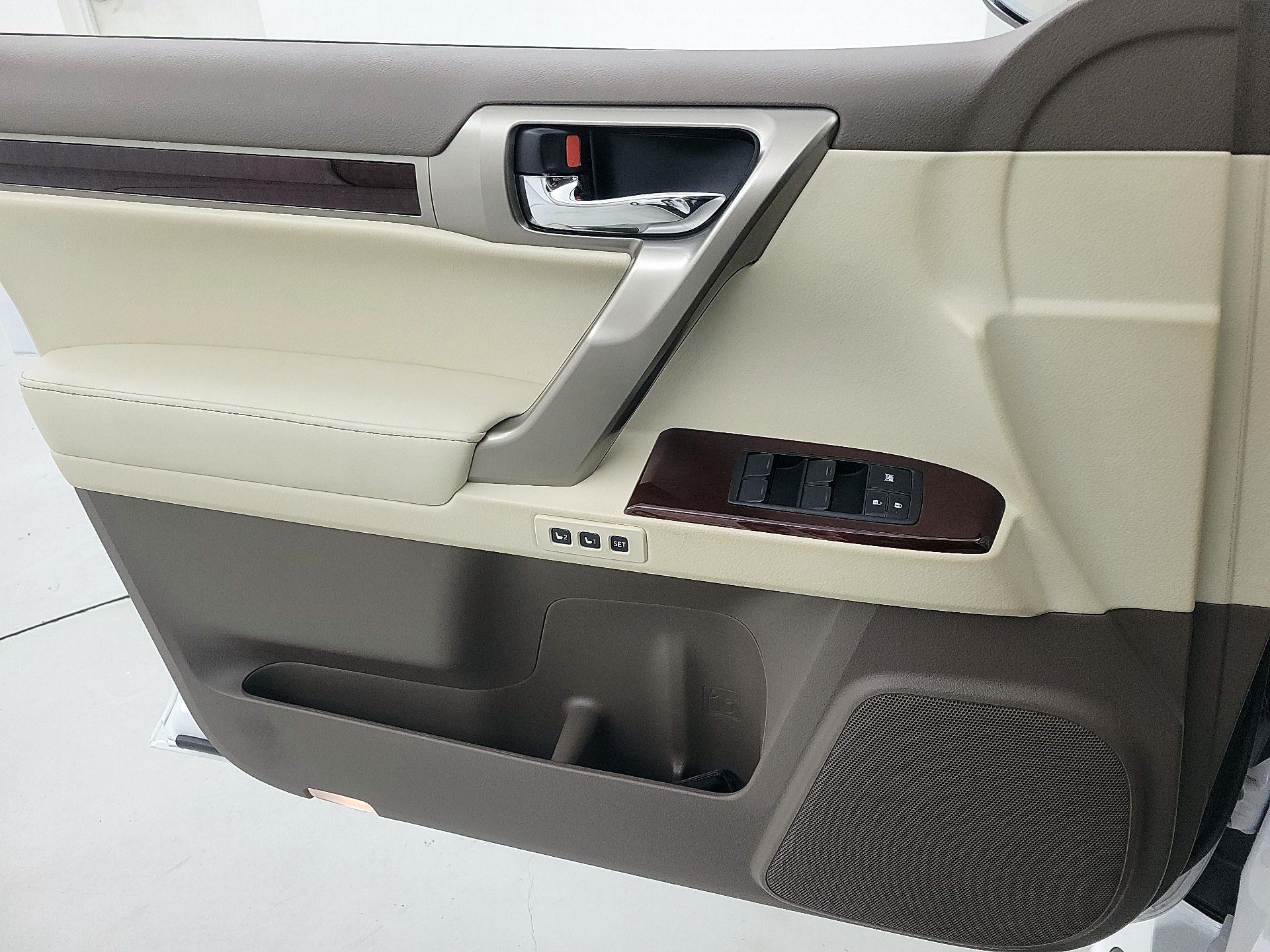 Thumbnail: 2018 Lexus GX - 12