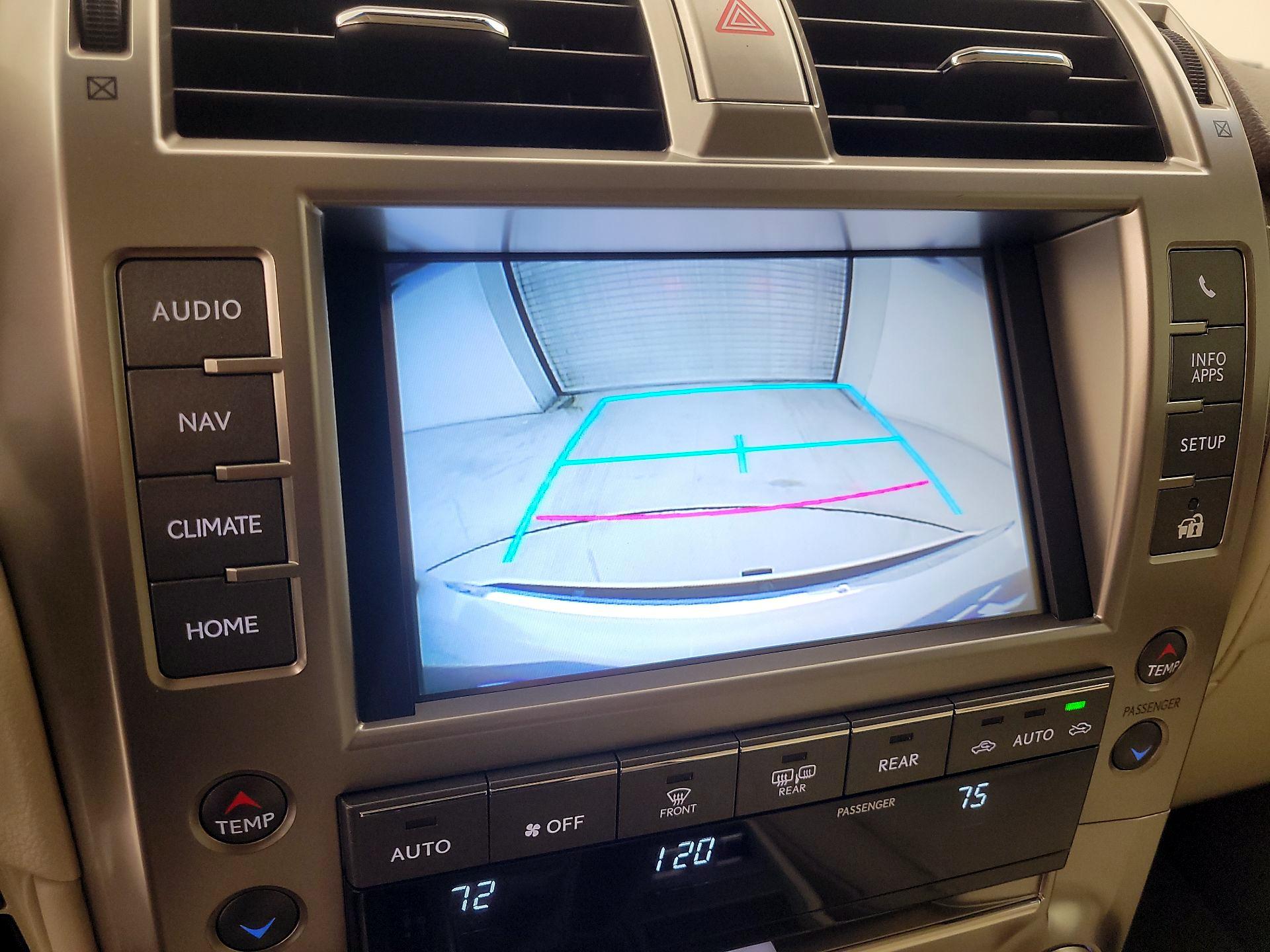 Thumbnail: 2018 Lexus GX - 15