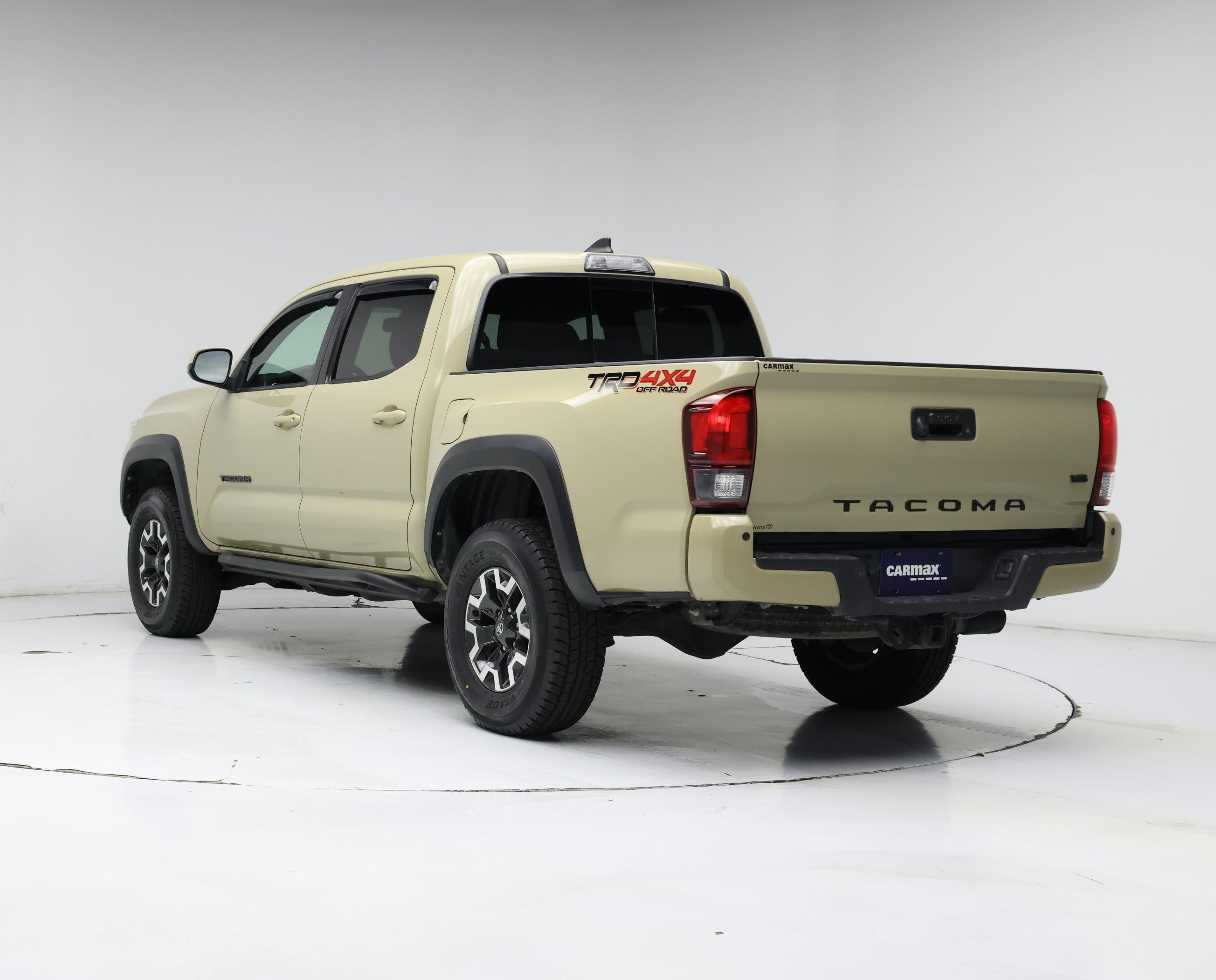 Thumbnail: 2019 Toyota Tacoma - 2