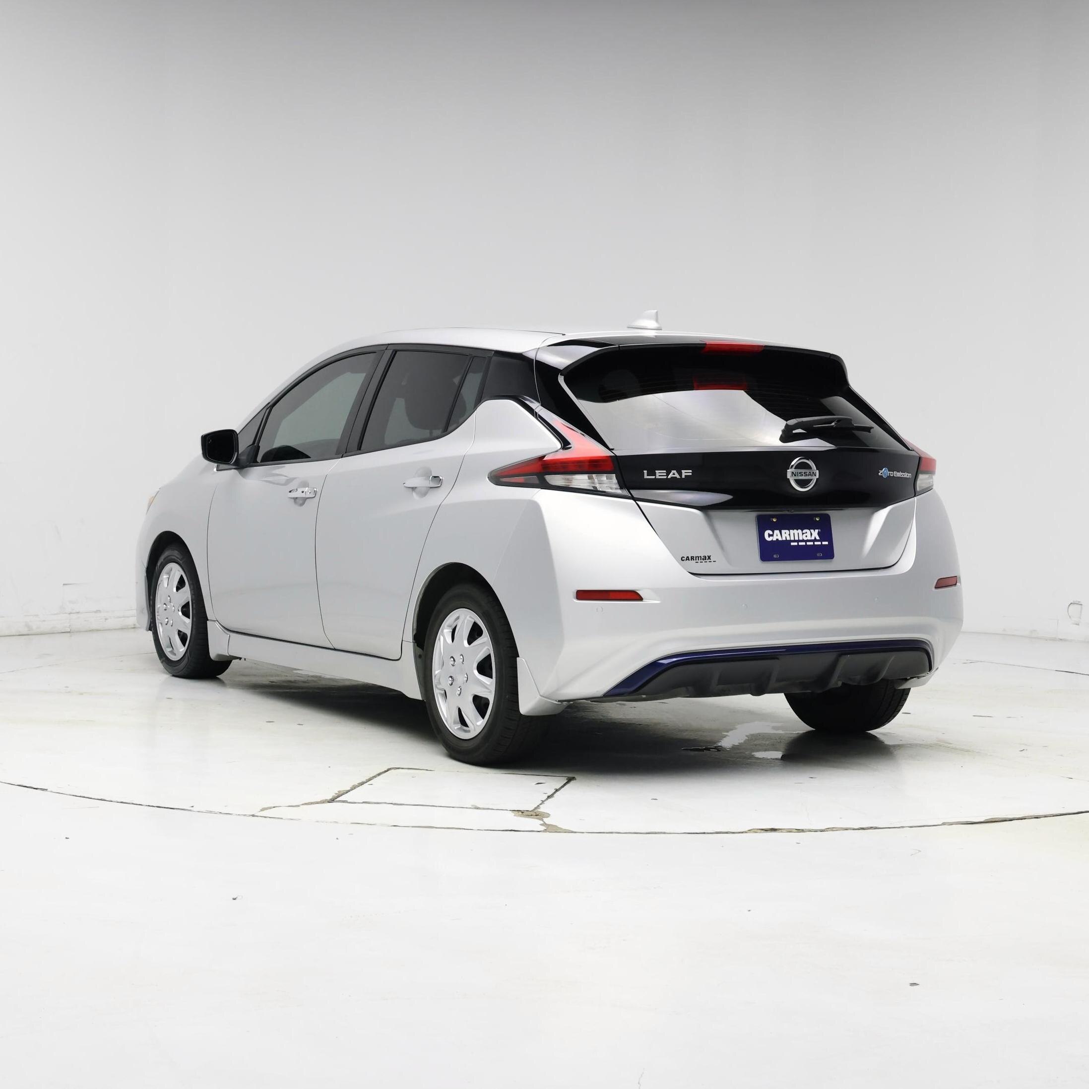 Thumbnail: 2022 Nissan Leaf - 2