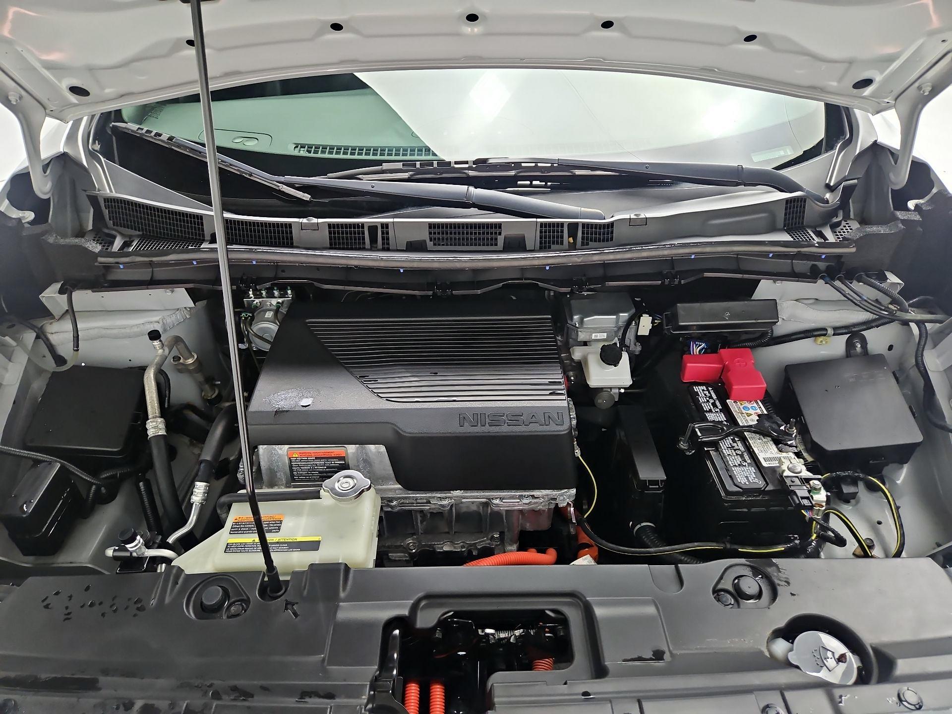 Thumbnail: 2022 Nissan Leaf - 20