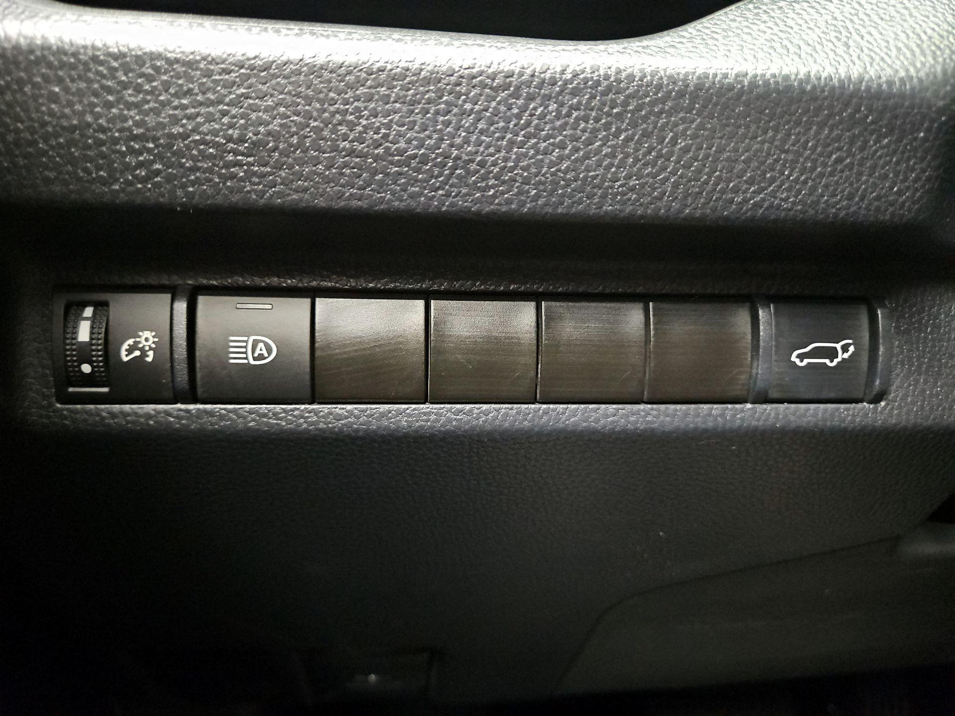 Thumbnail: 2023 Toyota RAV4 - 13