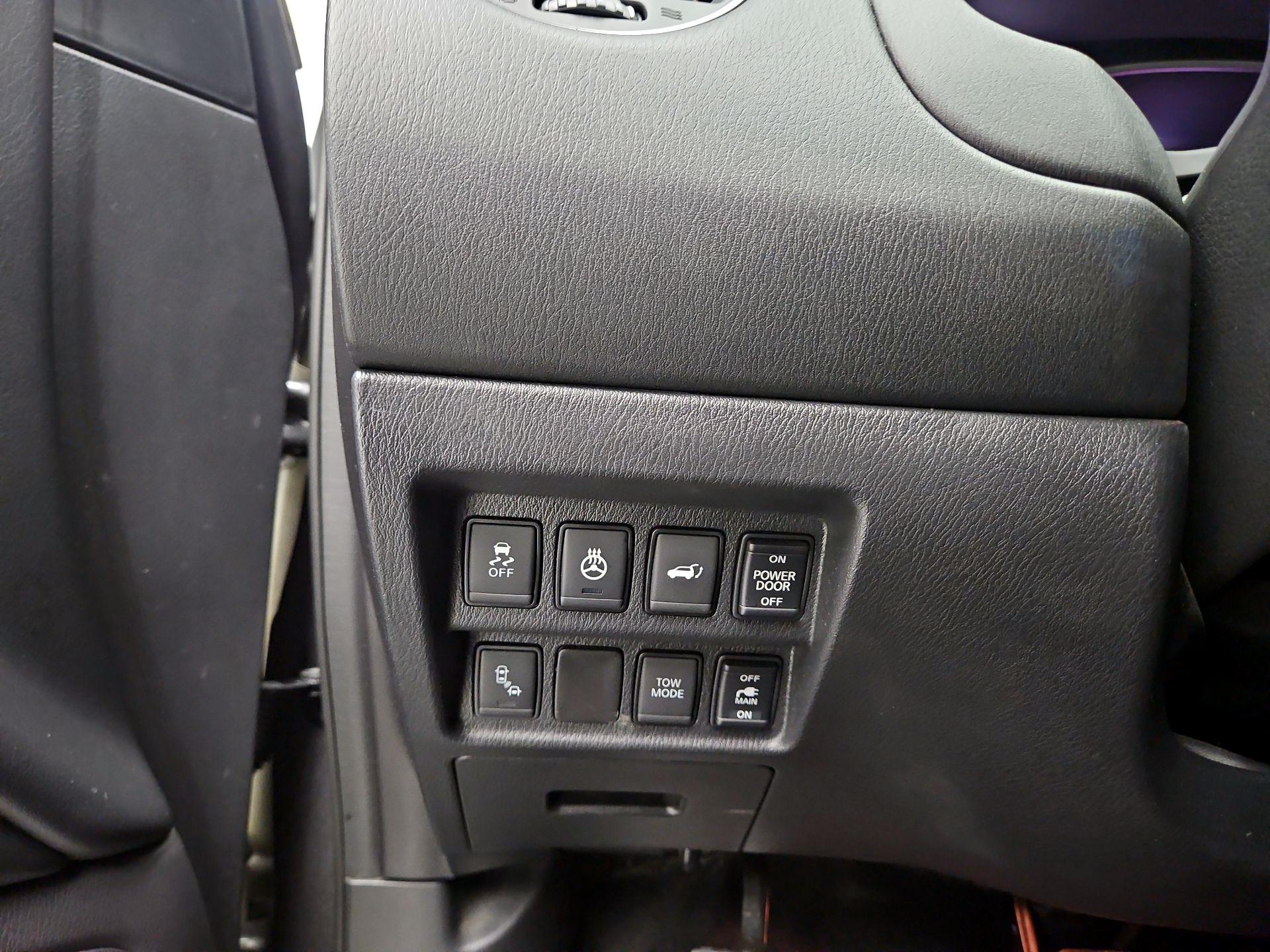 Thumbnail: 2017 Nissan Pathfinder - 13