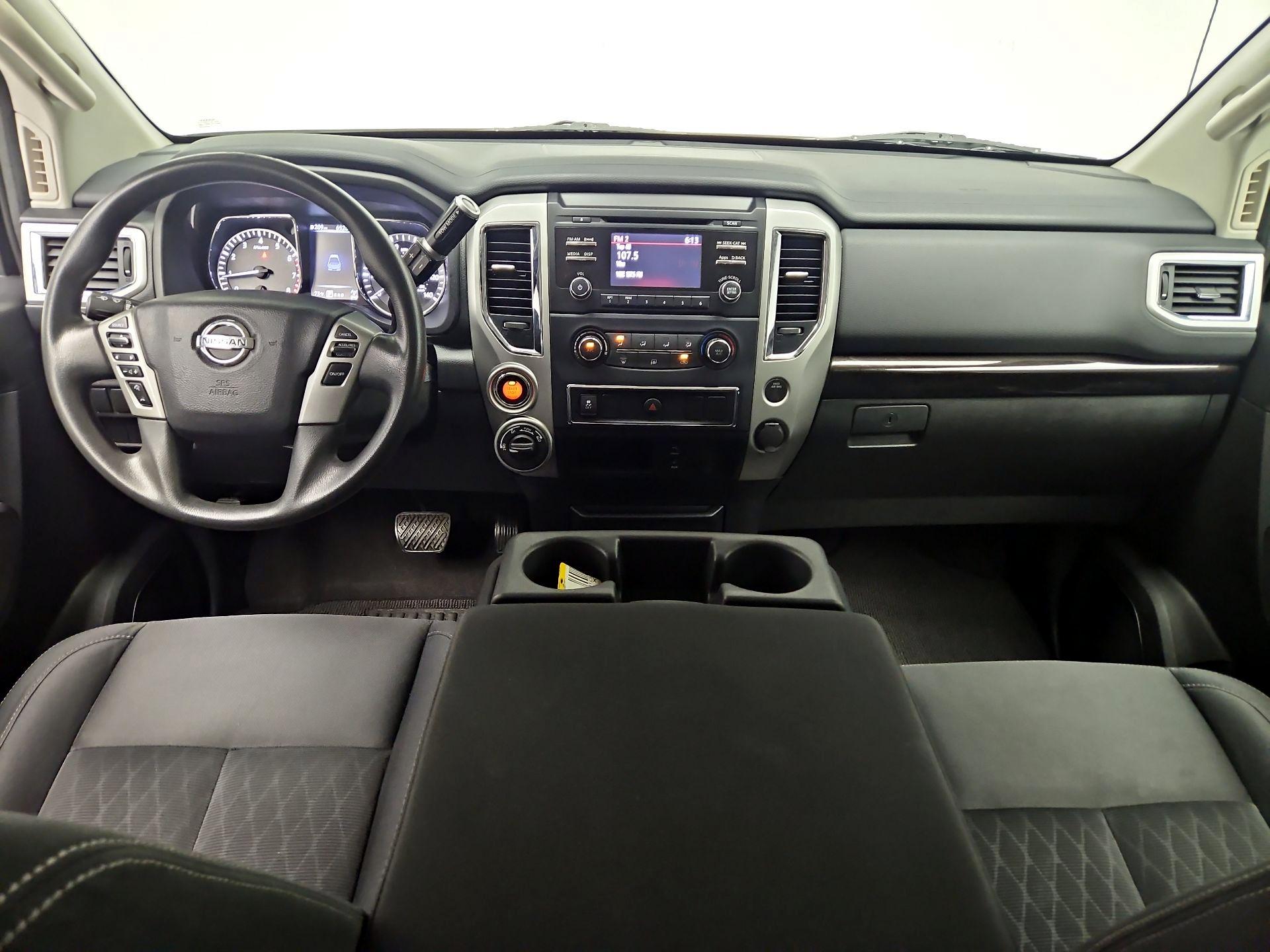 Thumbnail: 2017 Nissan Titan - 9