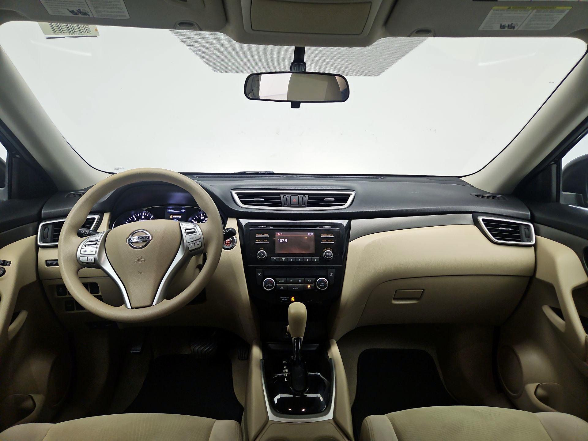 Thumbnail: 2015 Nissan Rogue - 9