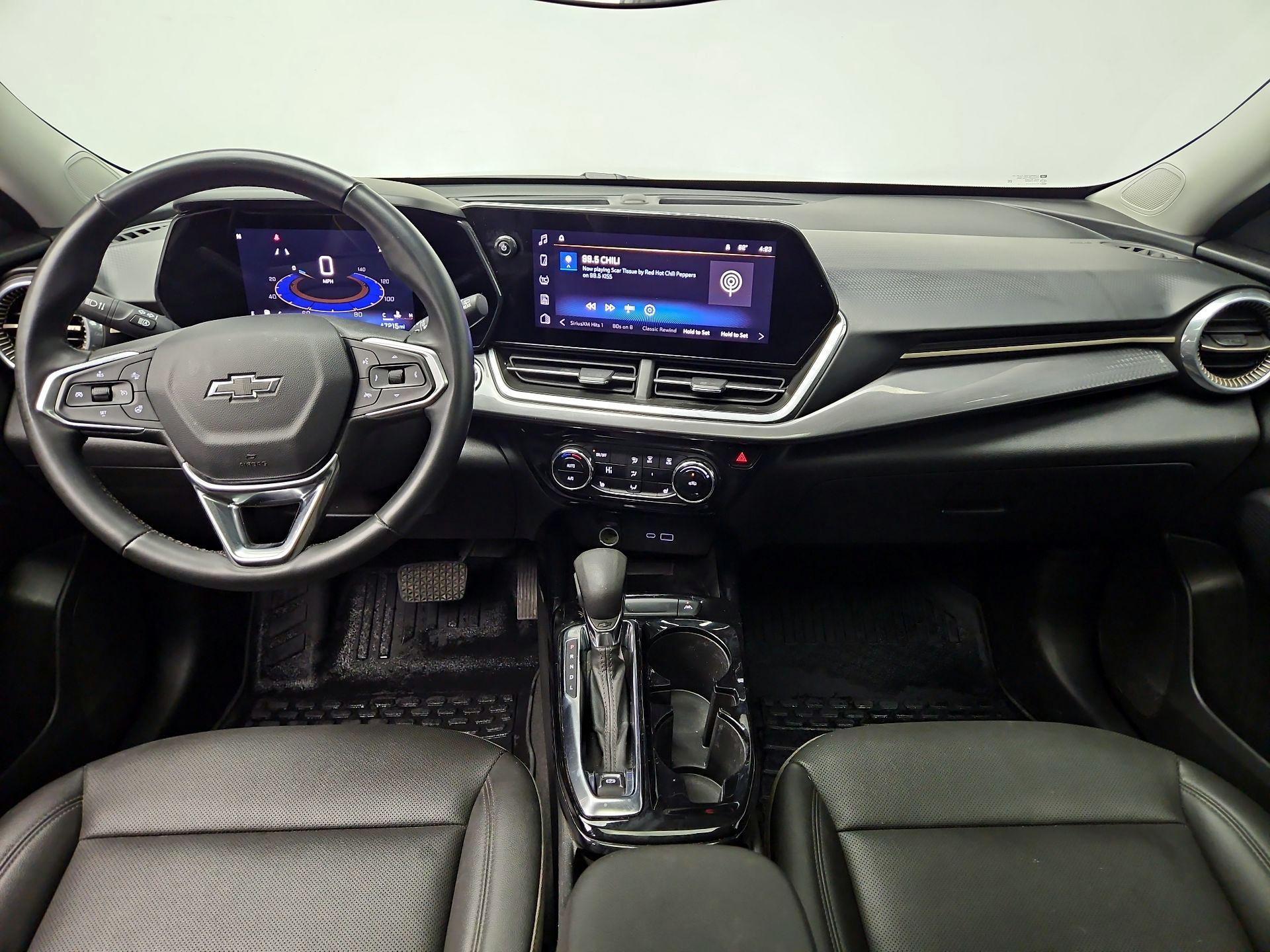 Thumbnail: 2025 Chevrolet Trax - 9