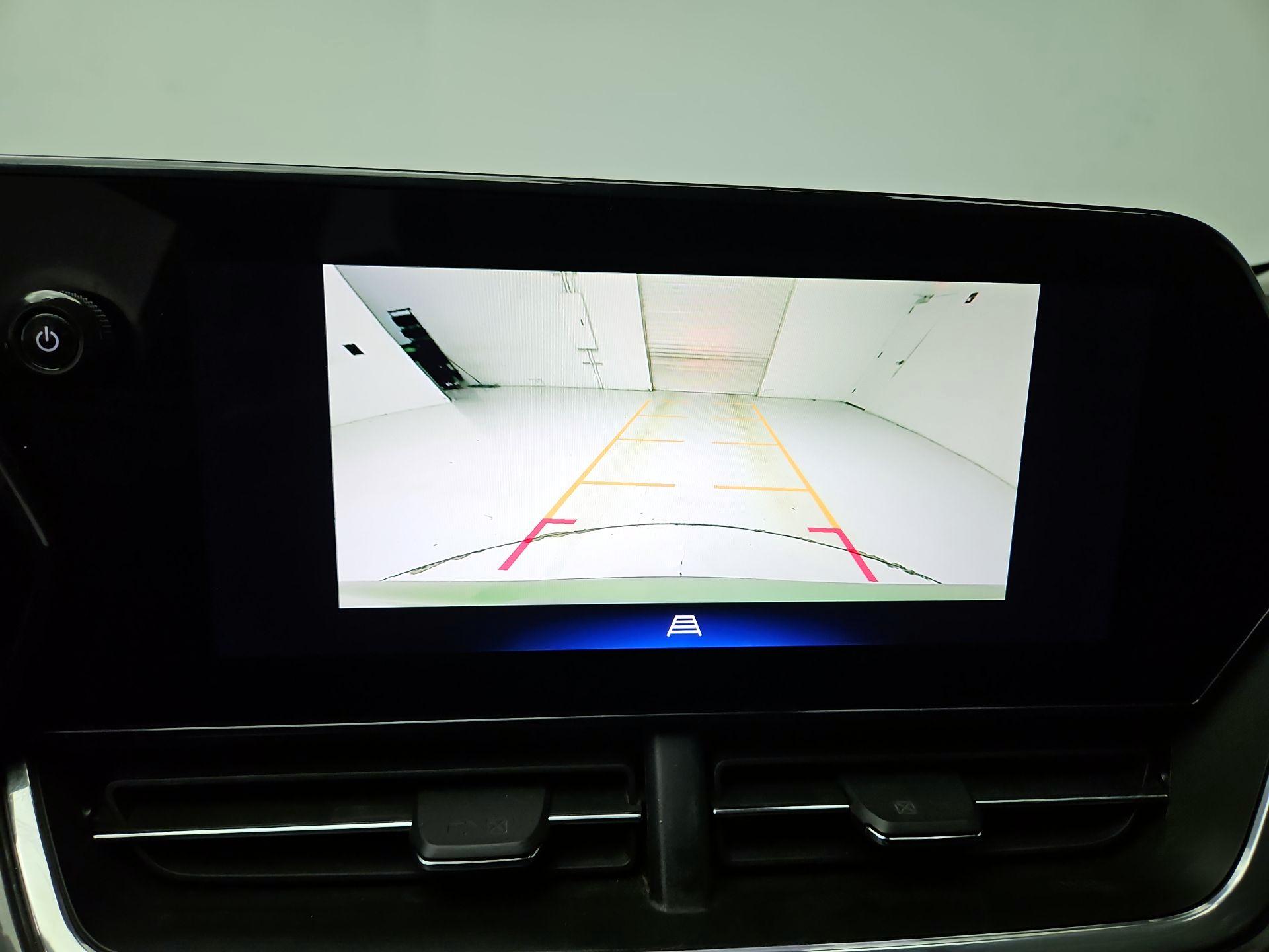 Thumbnail: 2025 Chevrolet Trax - 14