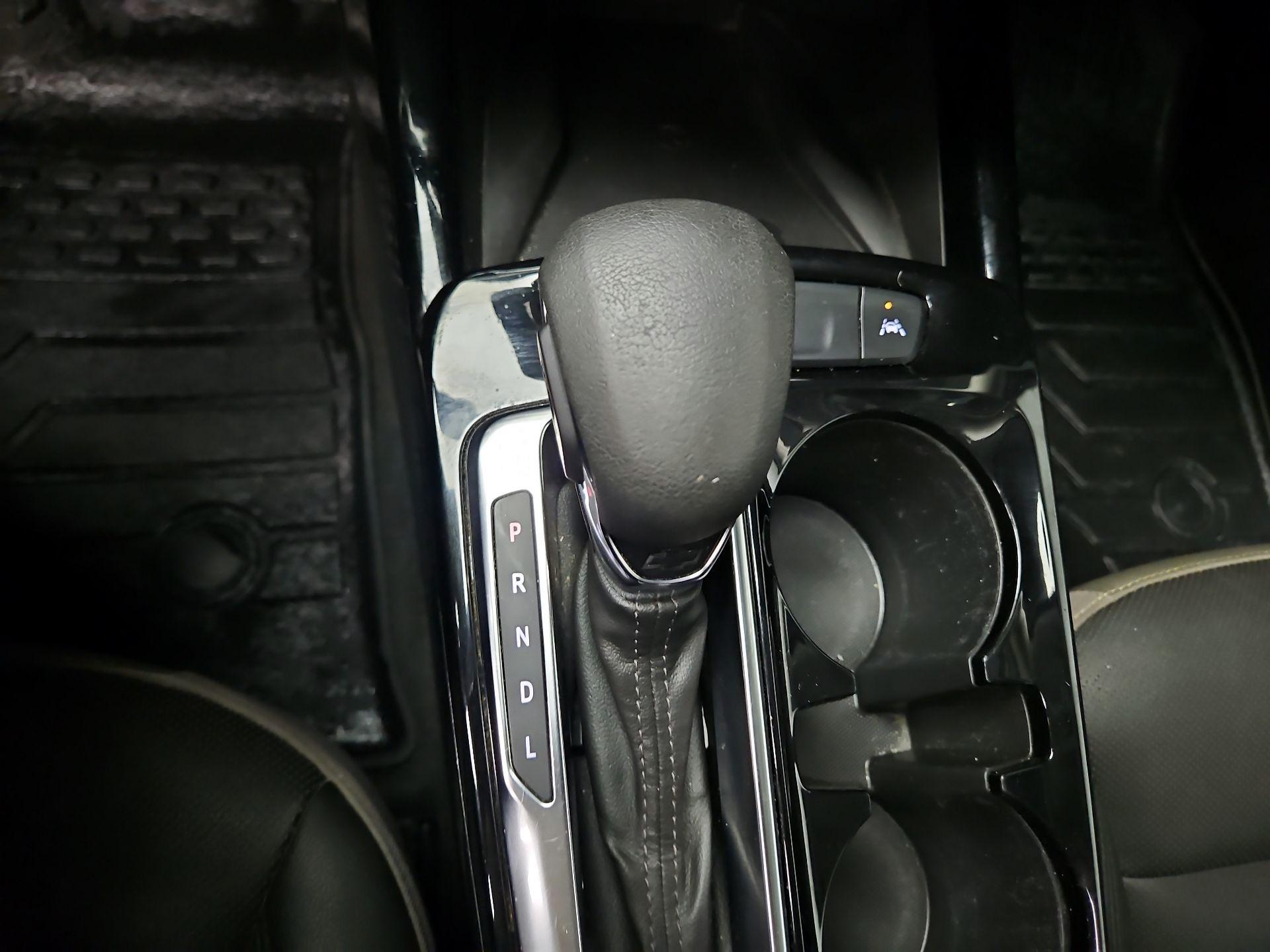 Thumbnail: 2025 Chevrolet Trax - 17