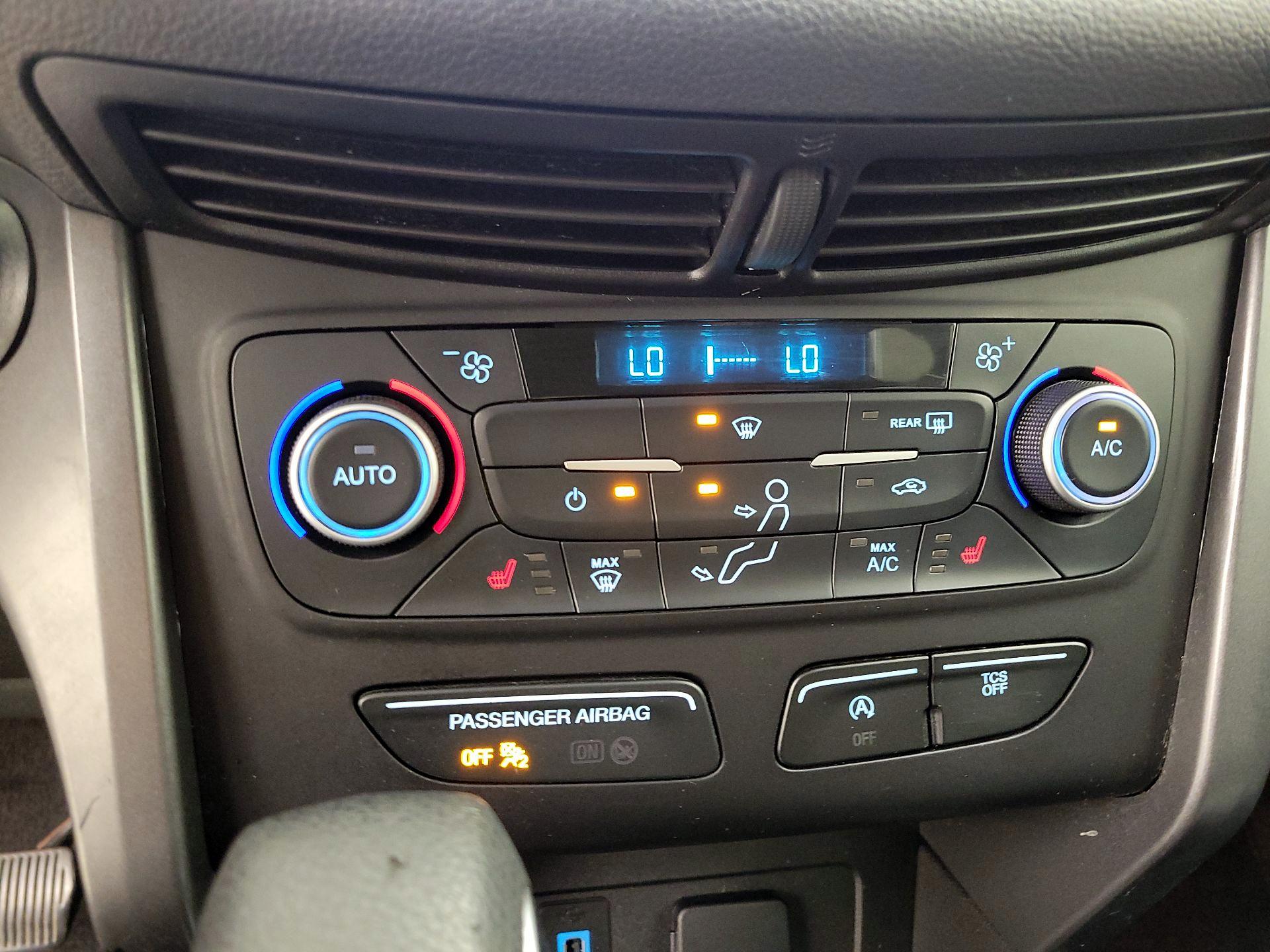 Thumbnail: 2019 Ford Escape - 16