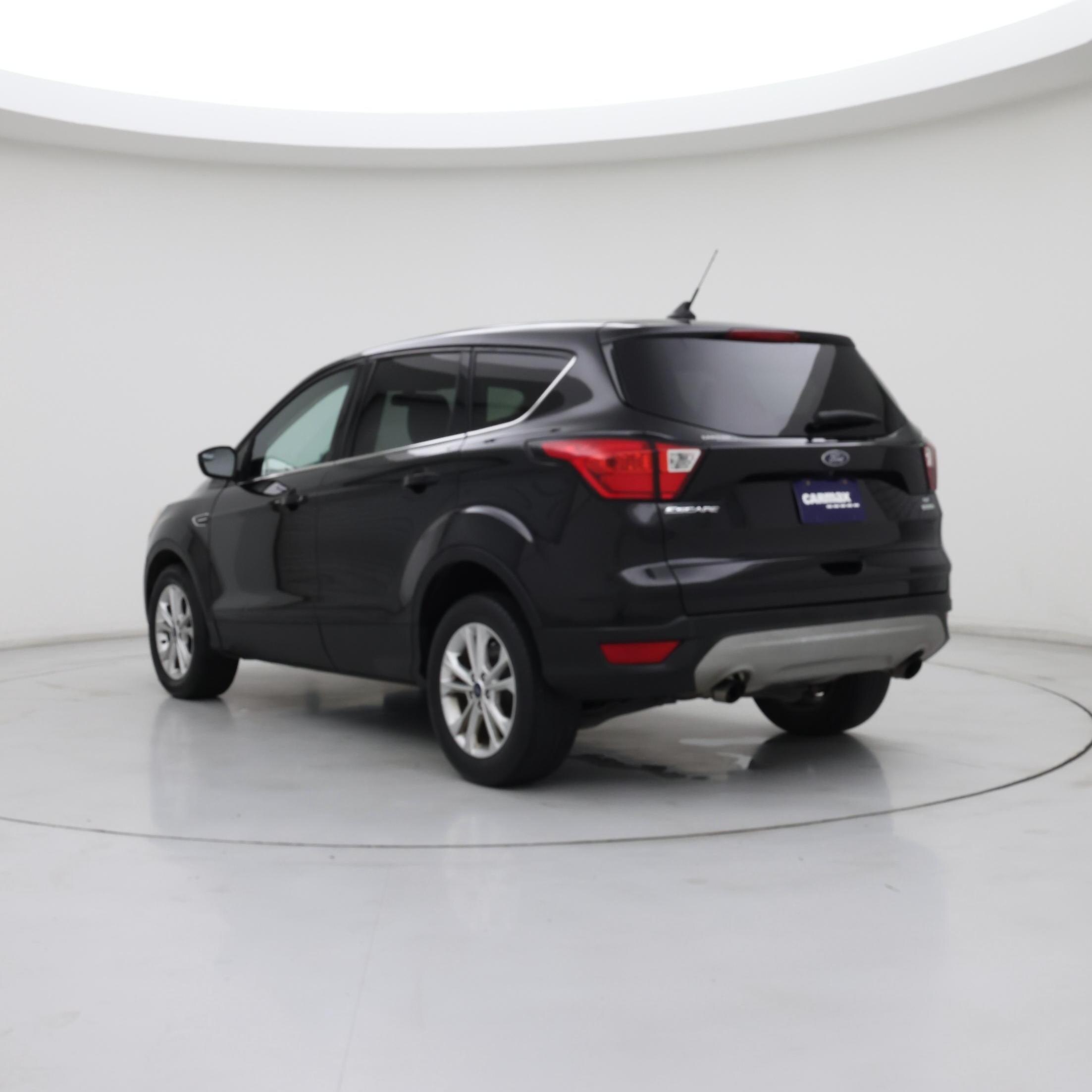 Thumbnail: 2019 Ford Escape - 2