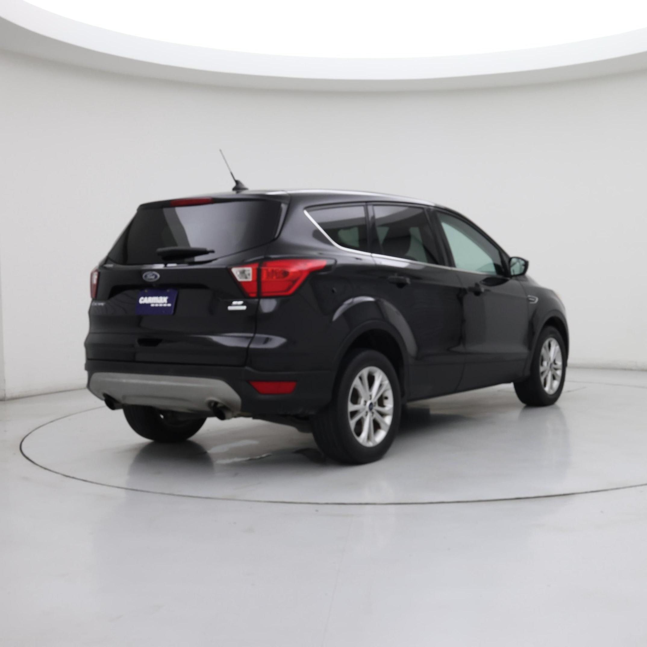 Thumbnail: 2019 Ford Escape - 8