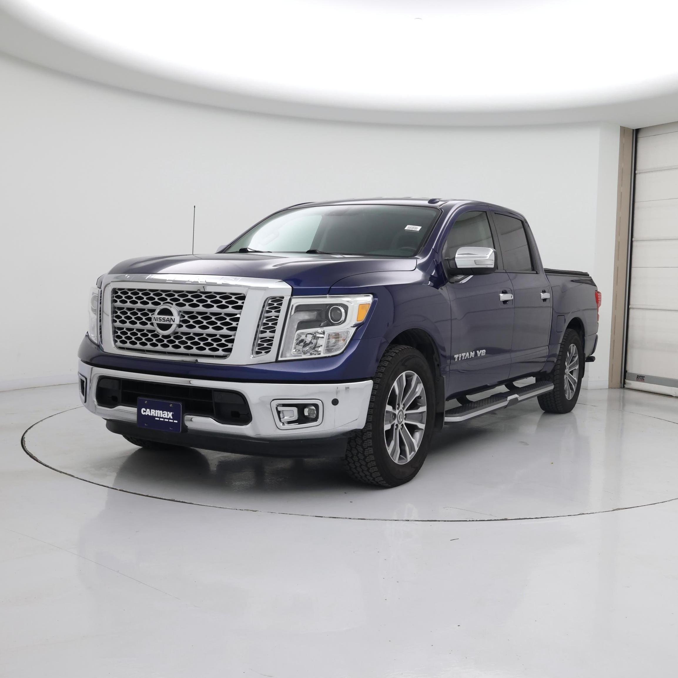 Thumbnail: 2019 Nissan Titan - 4