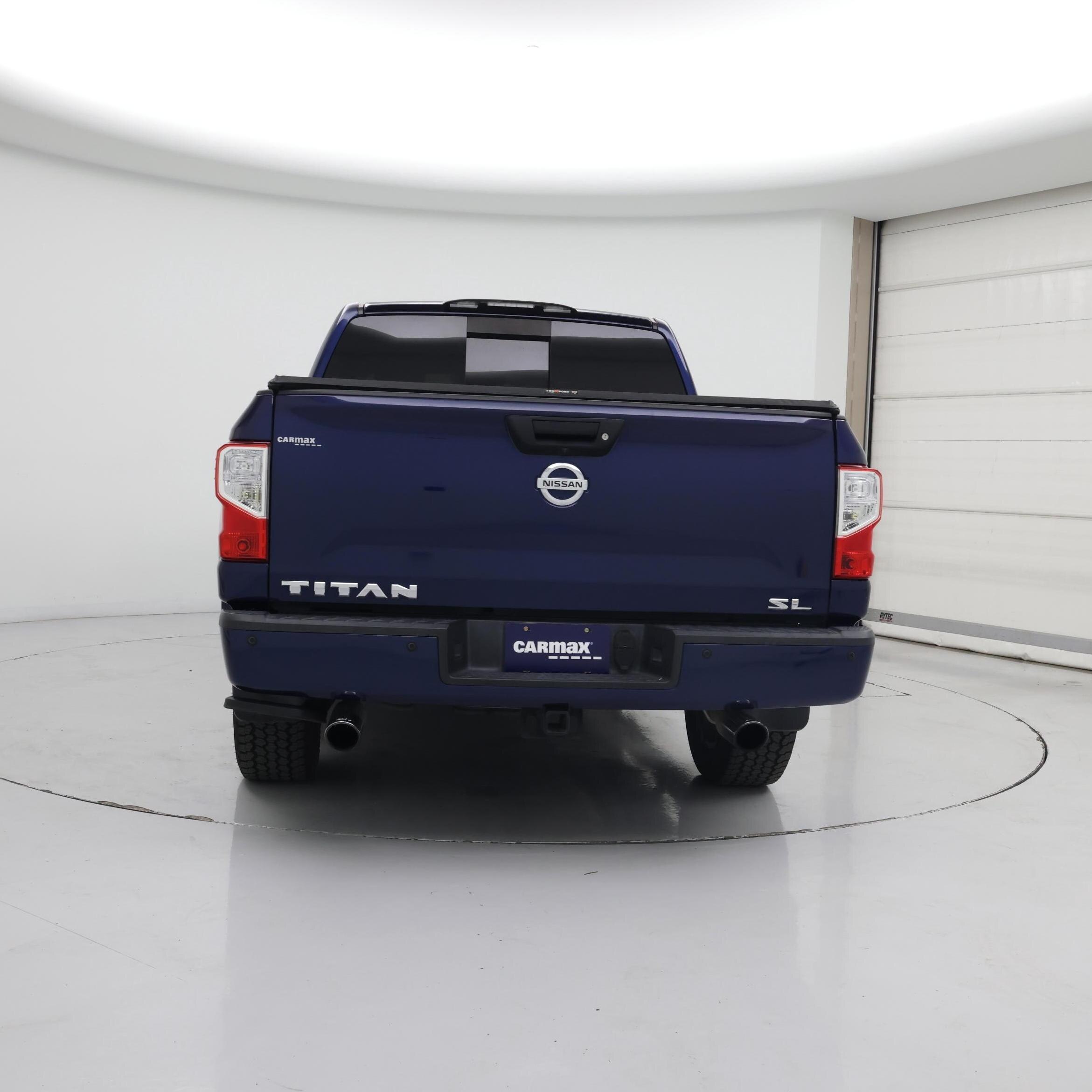 Thumbnail: 2019 Nissan Titan - 6