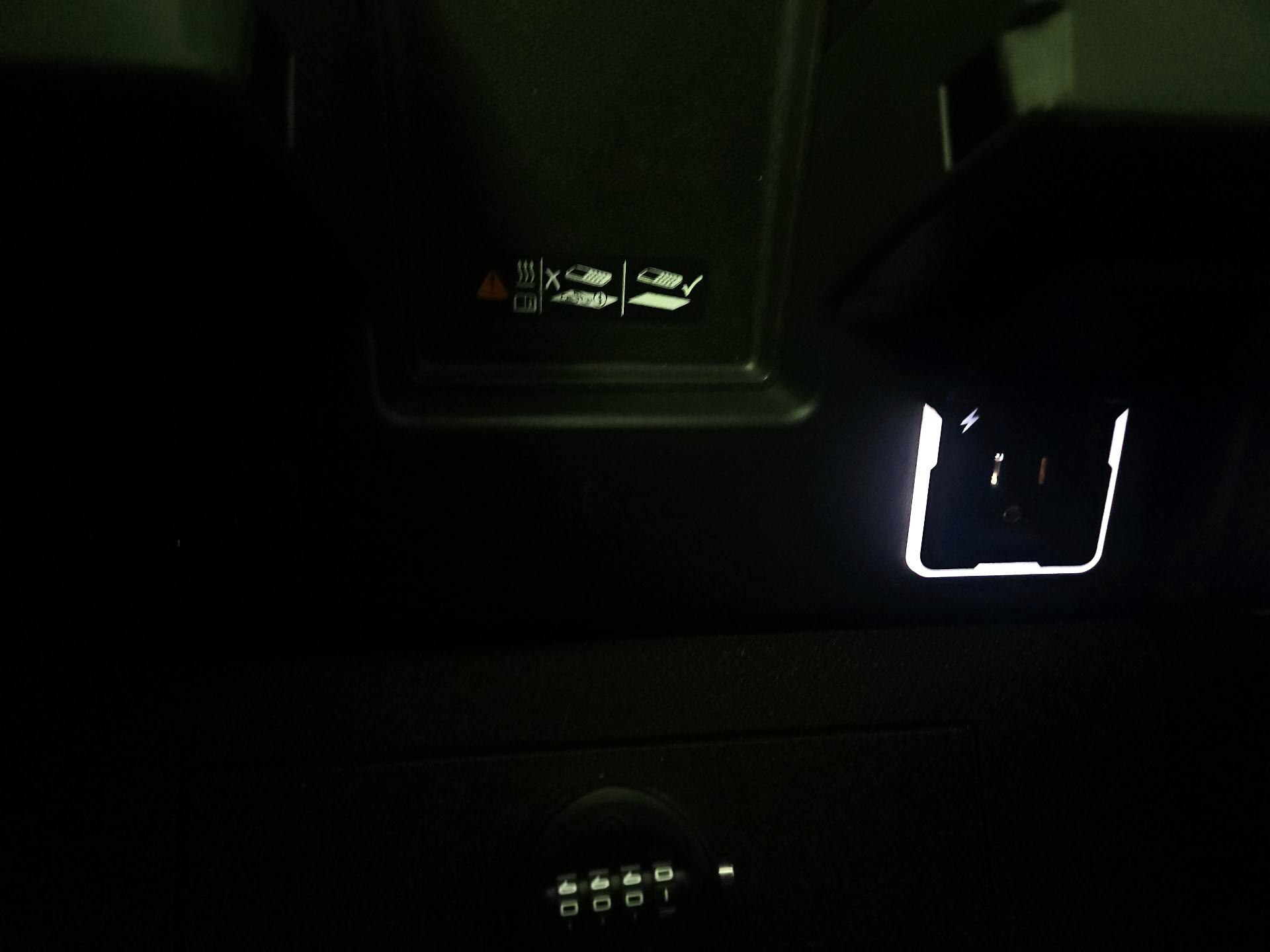 Thumbnail: 2024 GMC Sierra 2500 - 19