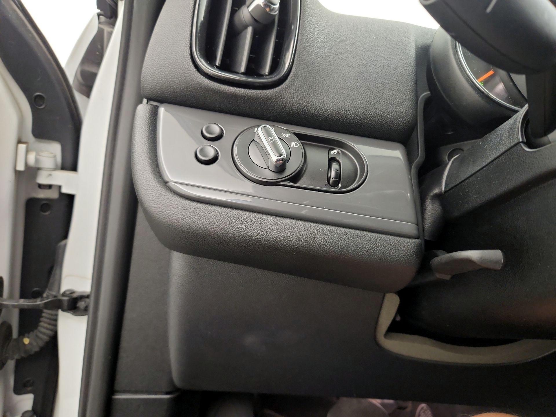 Thumbnail: 2018 MINI Cooper Countryman - 13