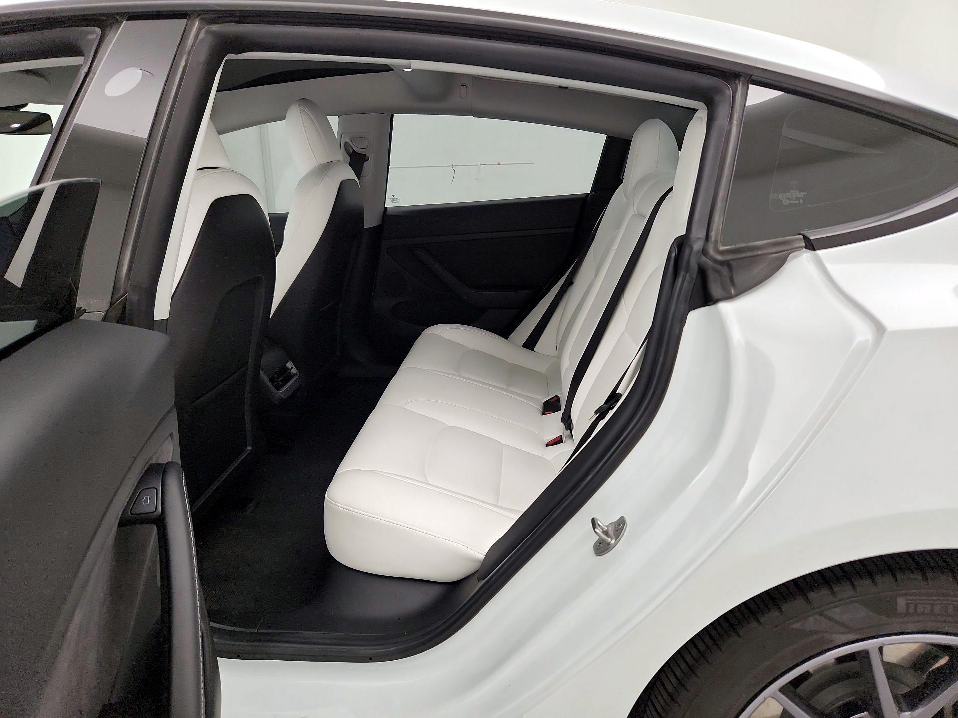 Thumbnail: 2021 Tesla Model 3 - 20