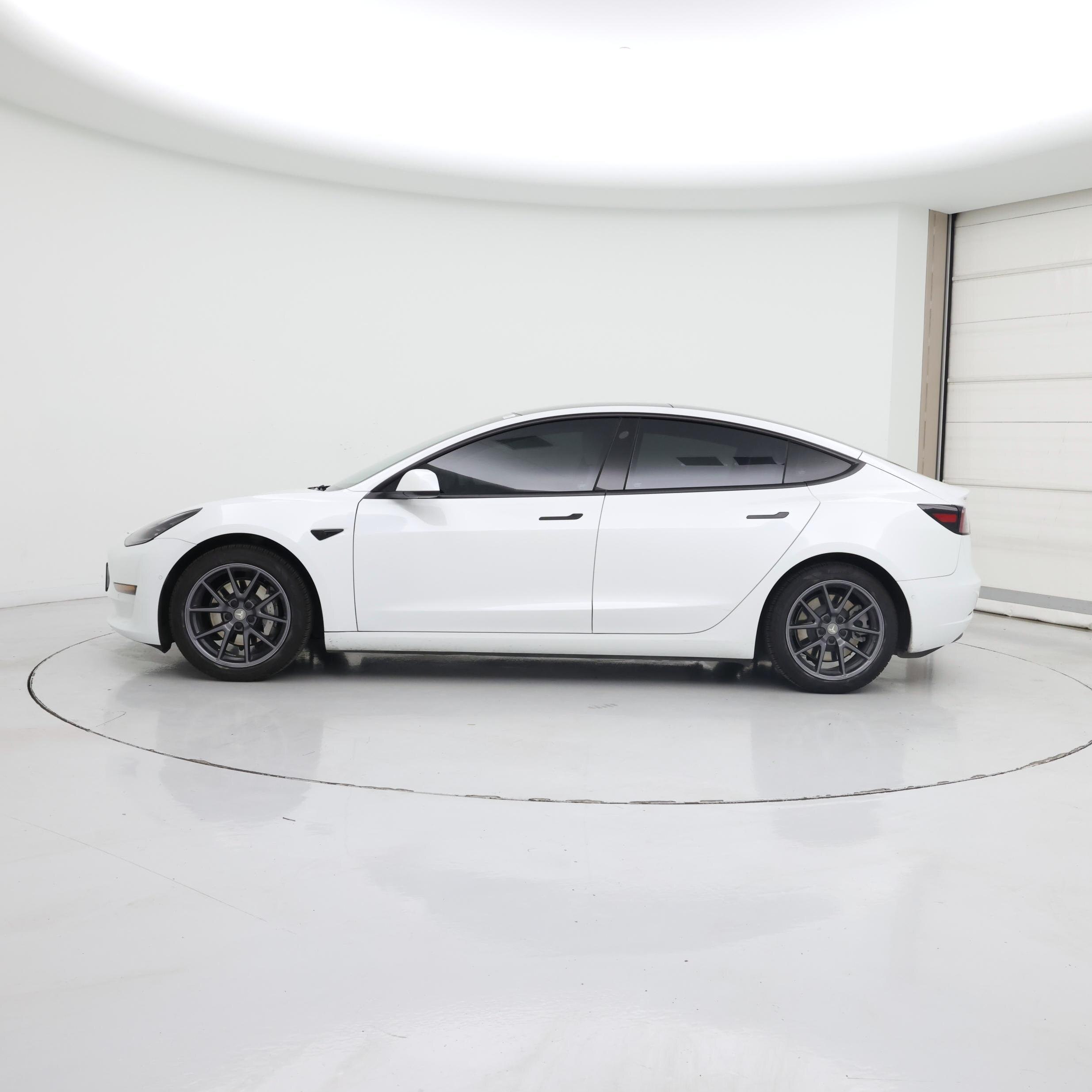 Thumbnail: 2021 Tesla Model 3 - 3