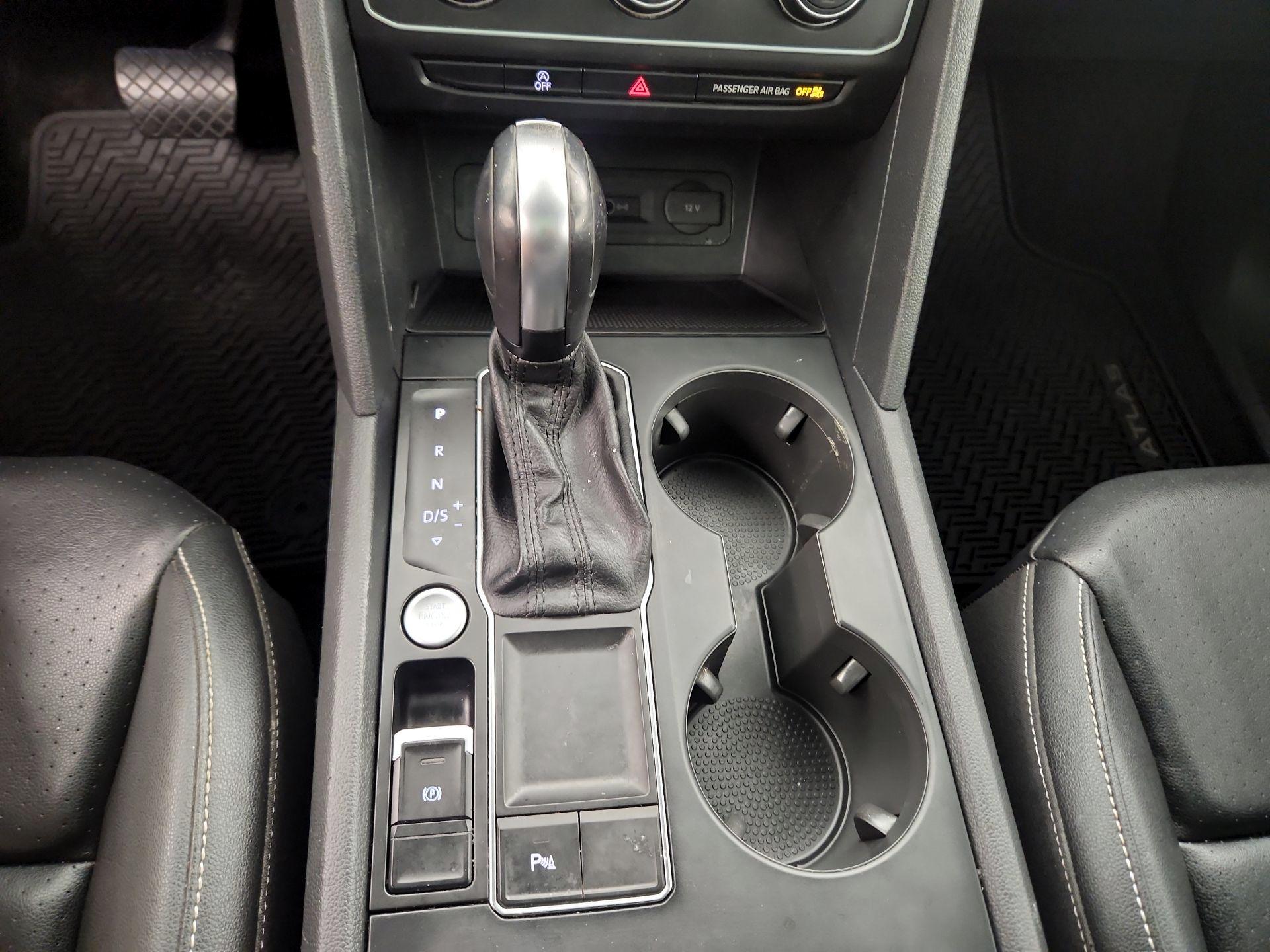 Thumbnail: 2020 Volkswagen Atlas - 17