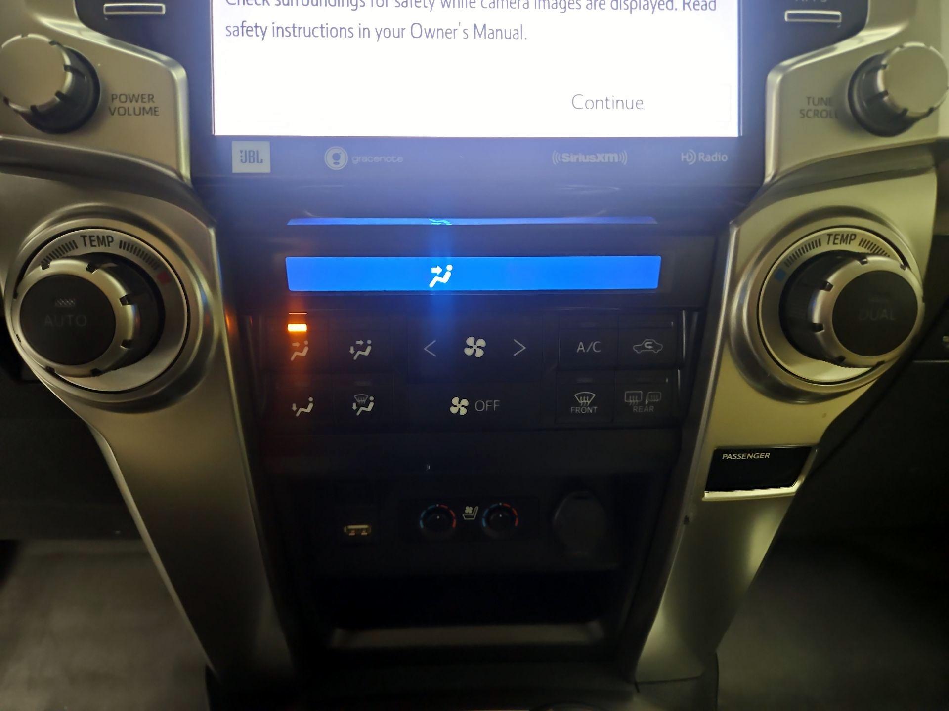 Thumbnail: 2021 Toyota 4Runner - 17