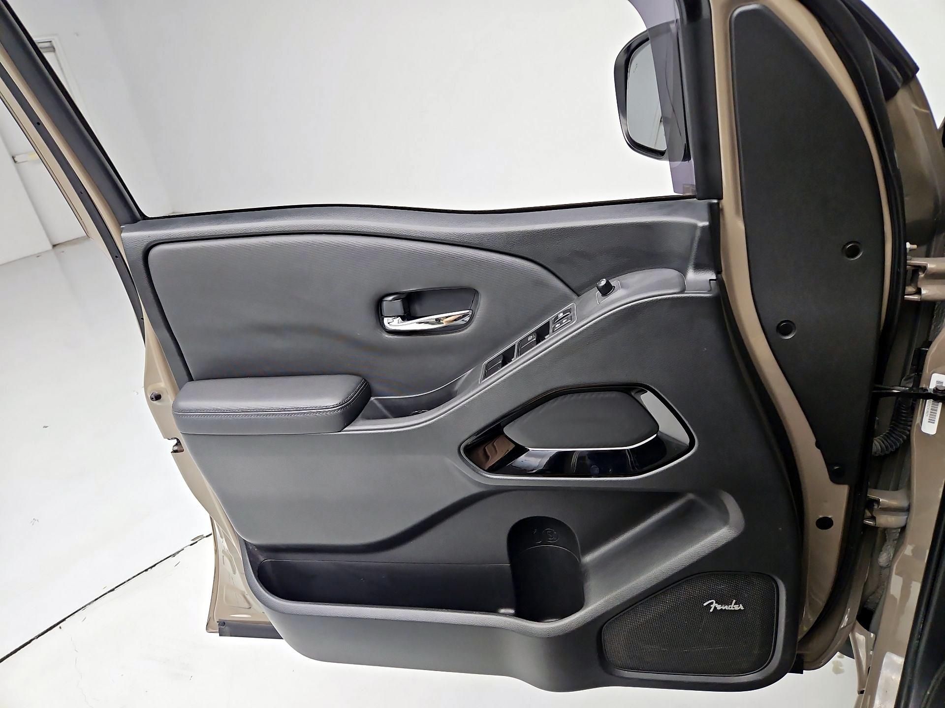 Thumbnail: 2022 Nissan Frontier - 12