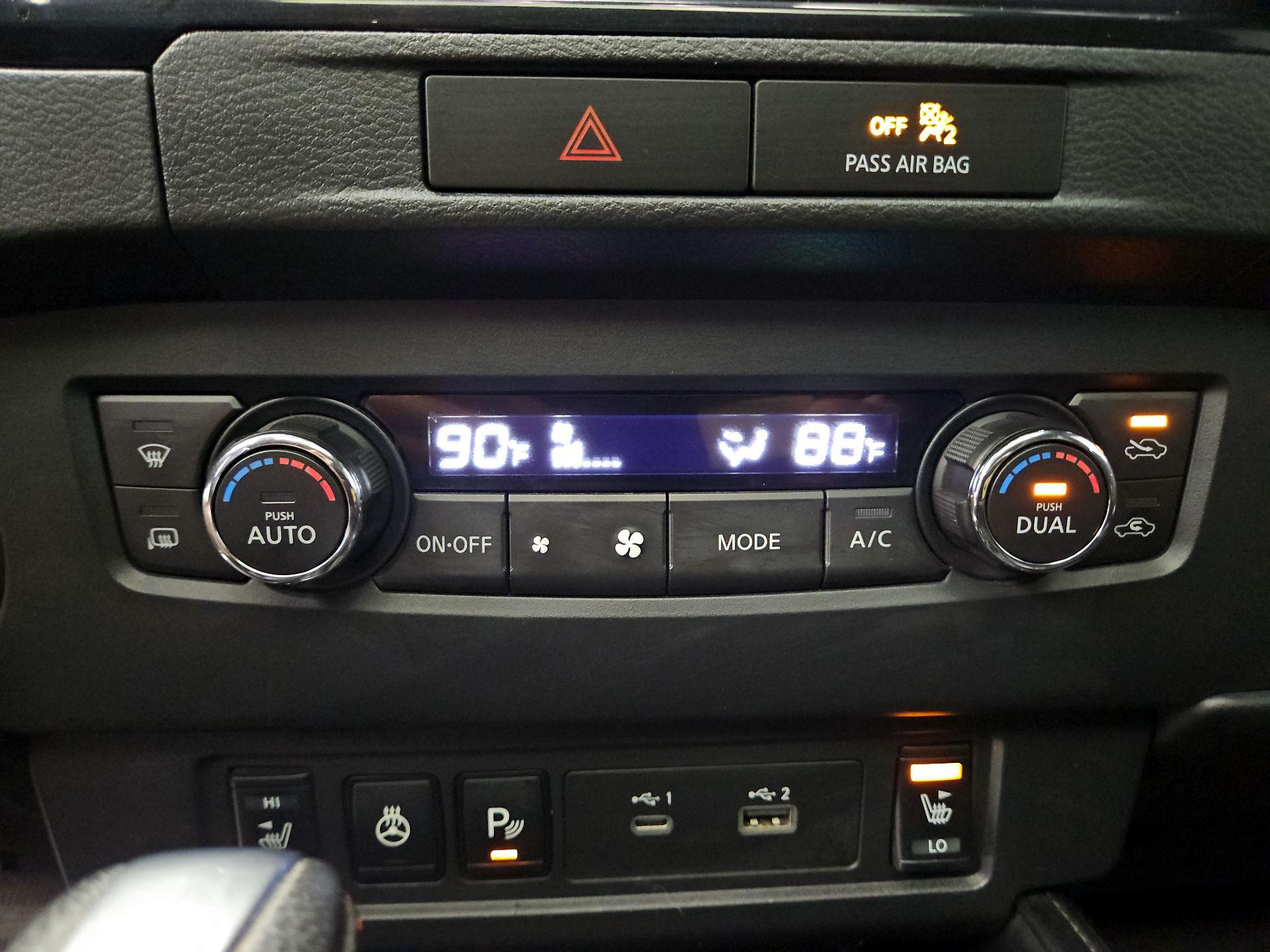 Thumbnail: 2022 Nissan Frontier - 17