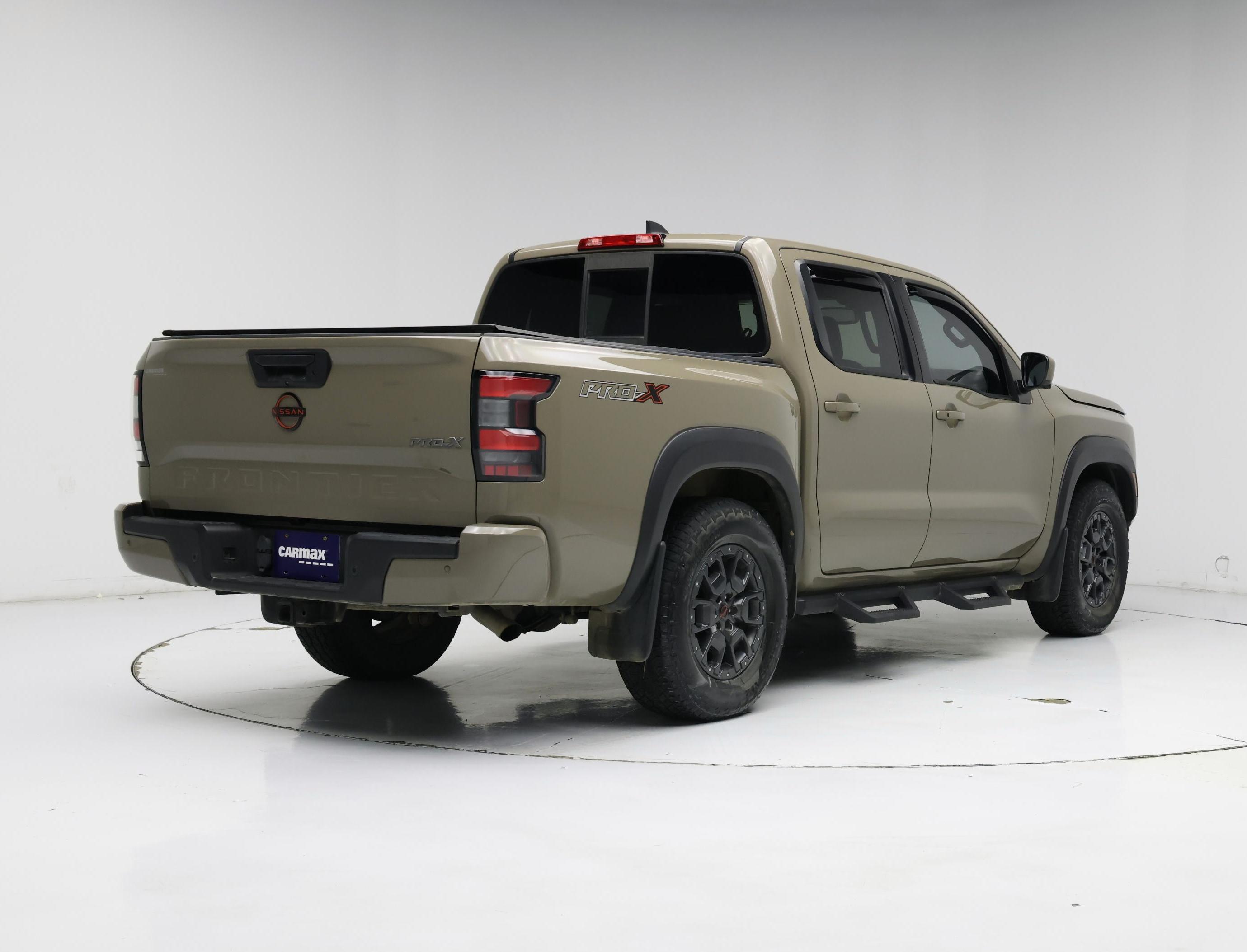 Thumbnail: 2022 Nissan Frontier - 8