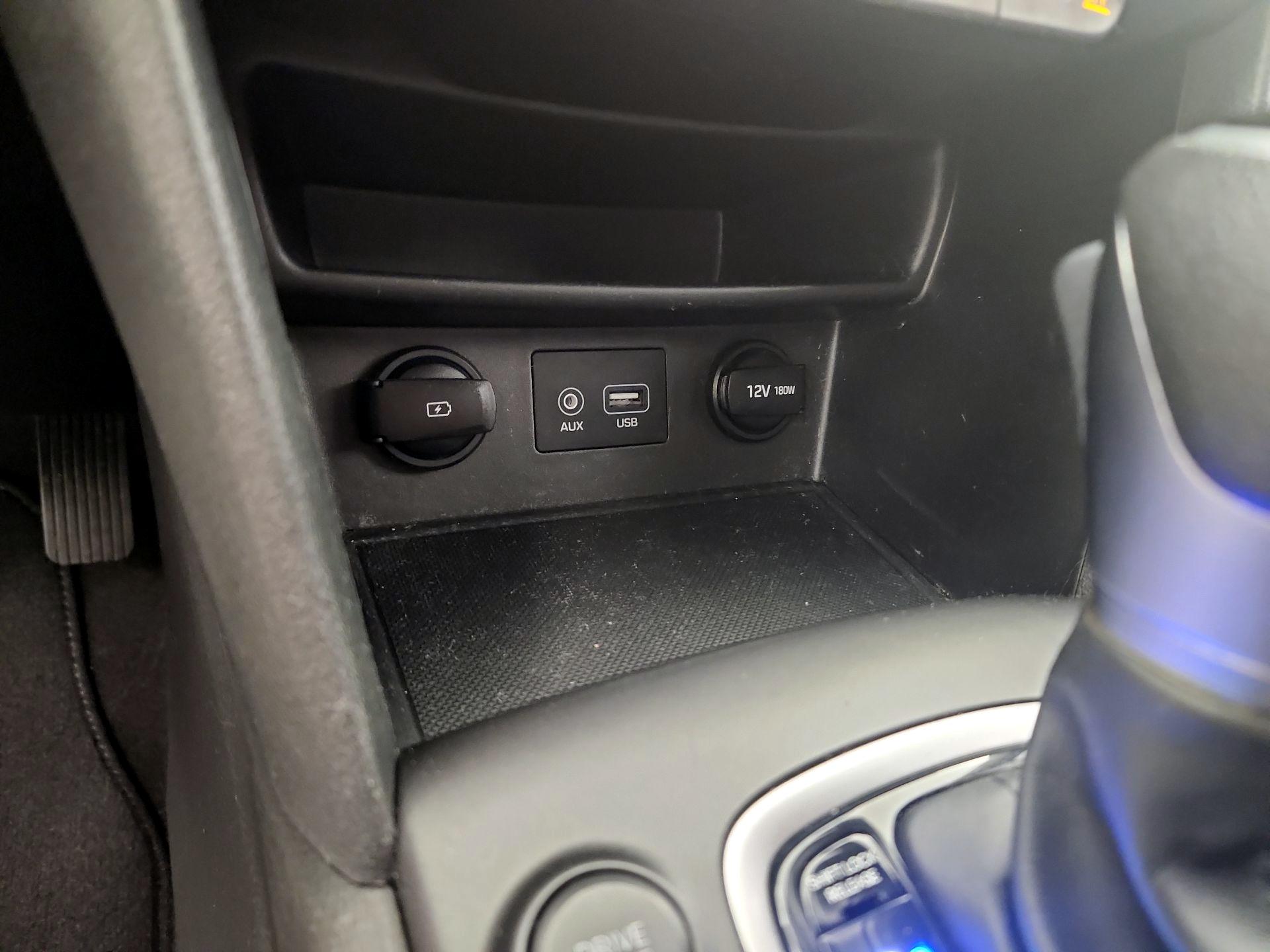 Thumbnail: 2019 Hyundai Kona - 18